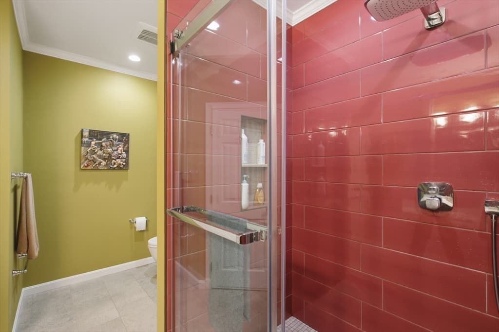Condominium at 51 Florence St # 51, Newton MA 02467, Newton, photo 11 of 27