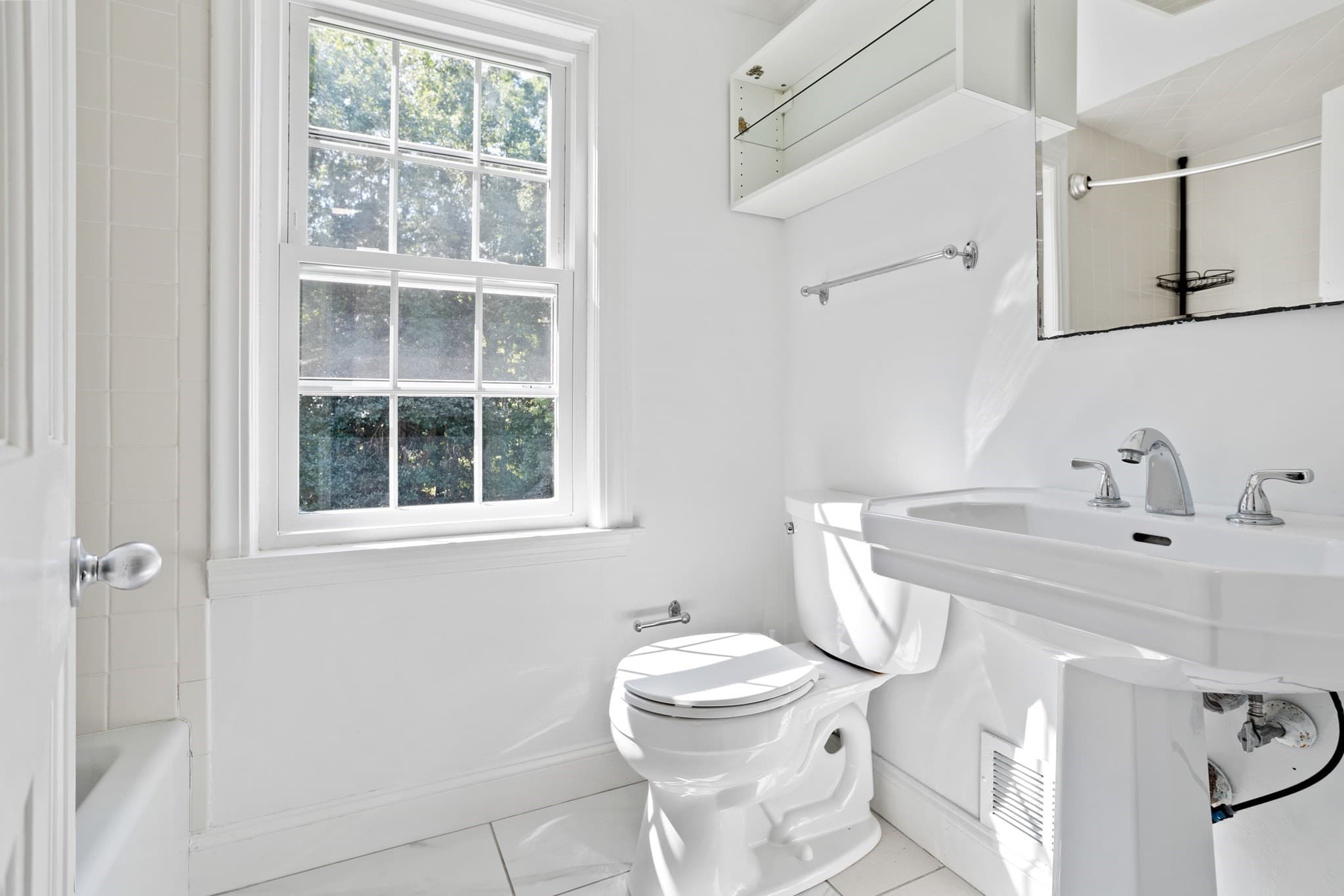 Single Family Residence at 4 Meadowbrook Rd, Dover MA 02030, Dover, photo 17 of 27