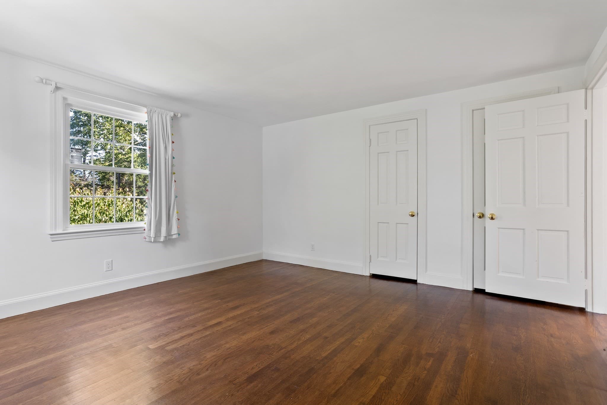 Single Family Residence at 4 Meadowbrook Rd, Dover MA 02030, Dover, photo 14 of 27