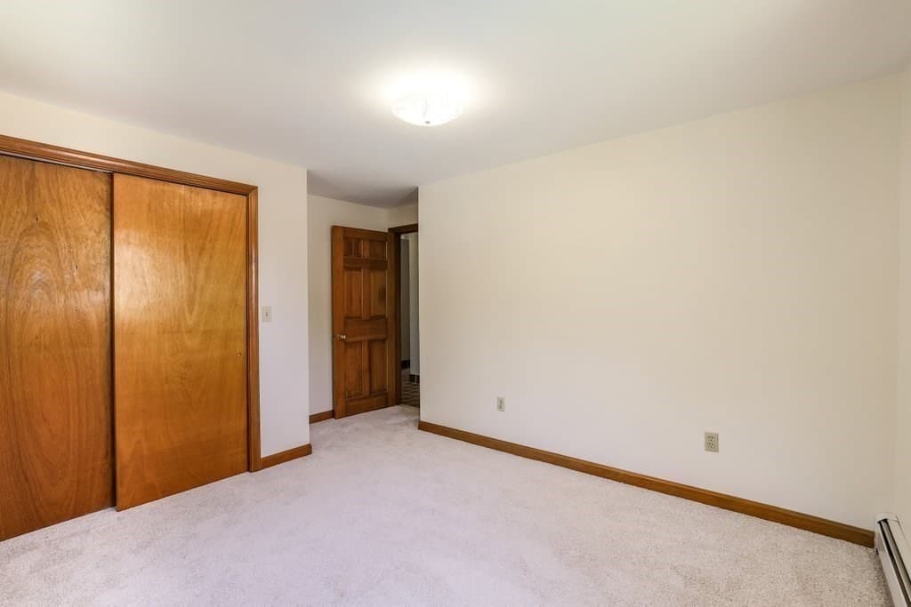 Single Family Residence at 199 Main St, Shrewsbury MA 01545, Shrewsbury, photo 17 of 41