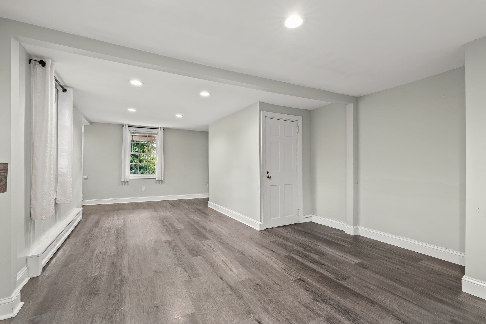 Single Family Residence at 352 Plymouth St, Abington MA 02351, Abington, photo 9 of 41