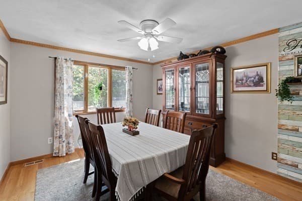 Single Family Residence at 394 Lees River Avenue, Somerset MA 02725, photo 13 of 34