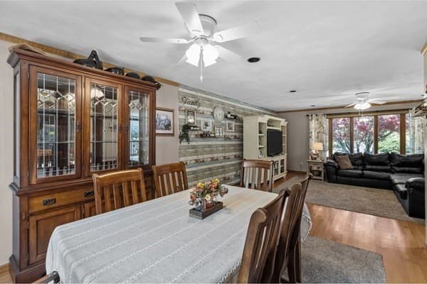 Single Family Residence at 394 Lees River Avenue, Somerset MA 02725, photo 12 of 34