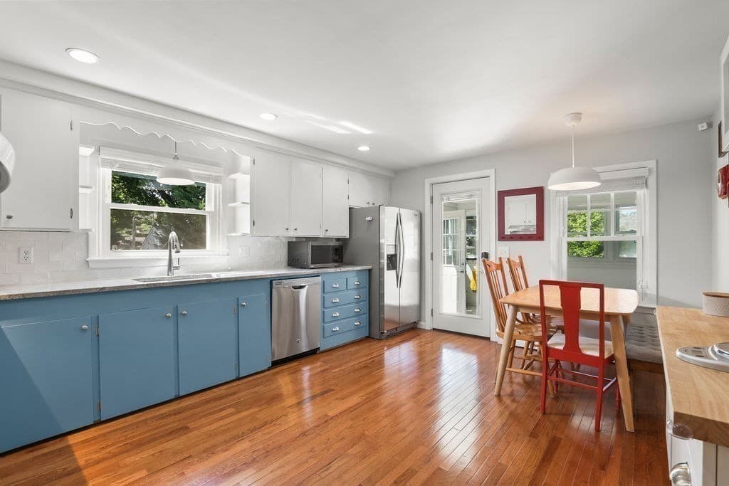 Single Family Residence at 17 Jean Dr, Seekonk MA 02771, Seekonk, photo 2 of 29