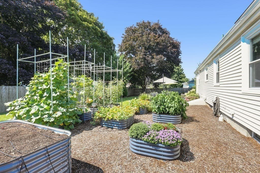 Single Family Residence at 17 Jean Dr, Seekonk MA 02771, Seekonk, photo 22 of 29