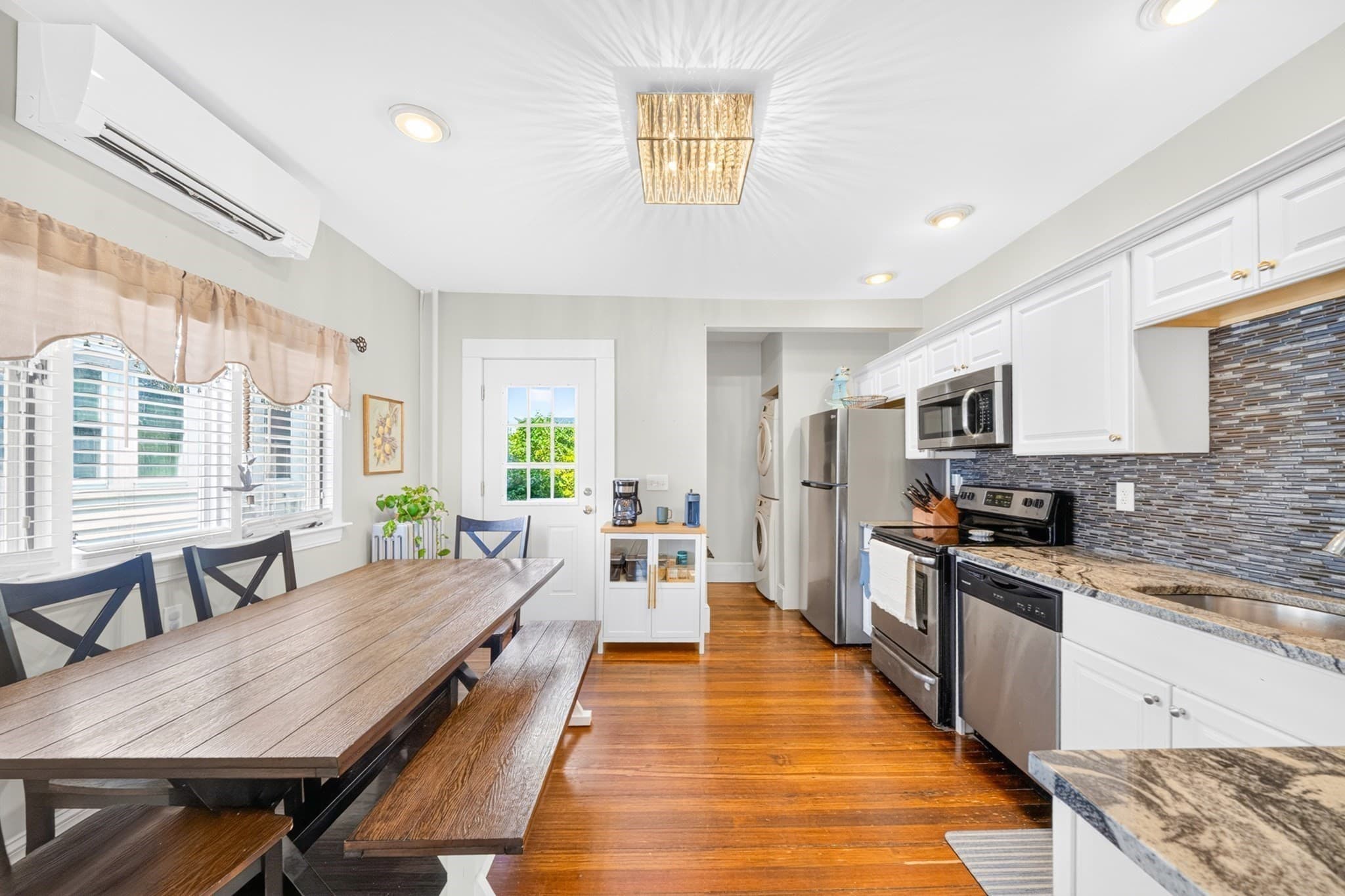 Single Family Residence at 542 Shirley St, Winthrop MA 02152, Winthrop, photo 11 of 27