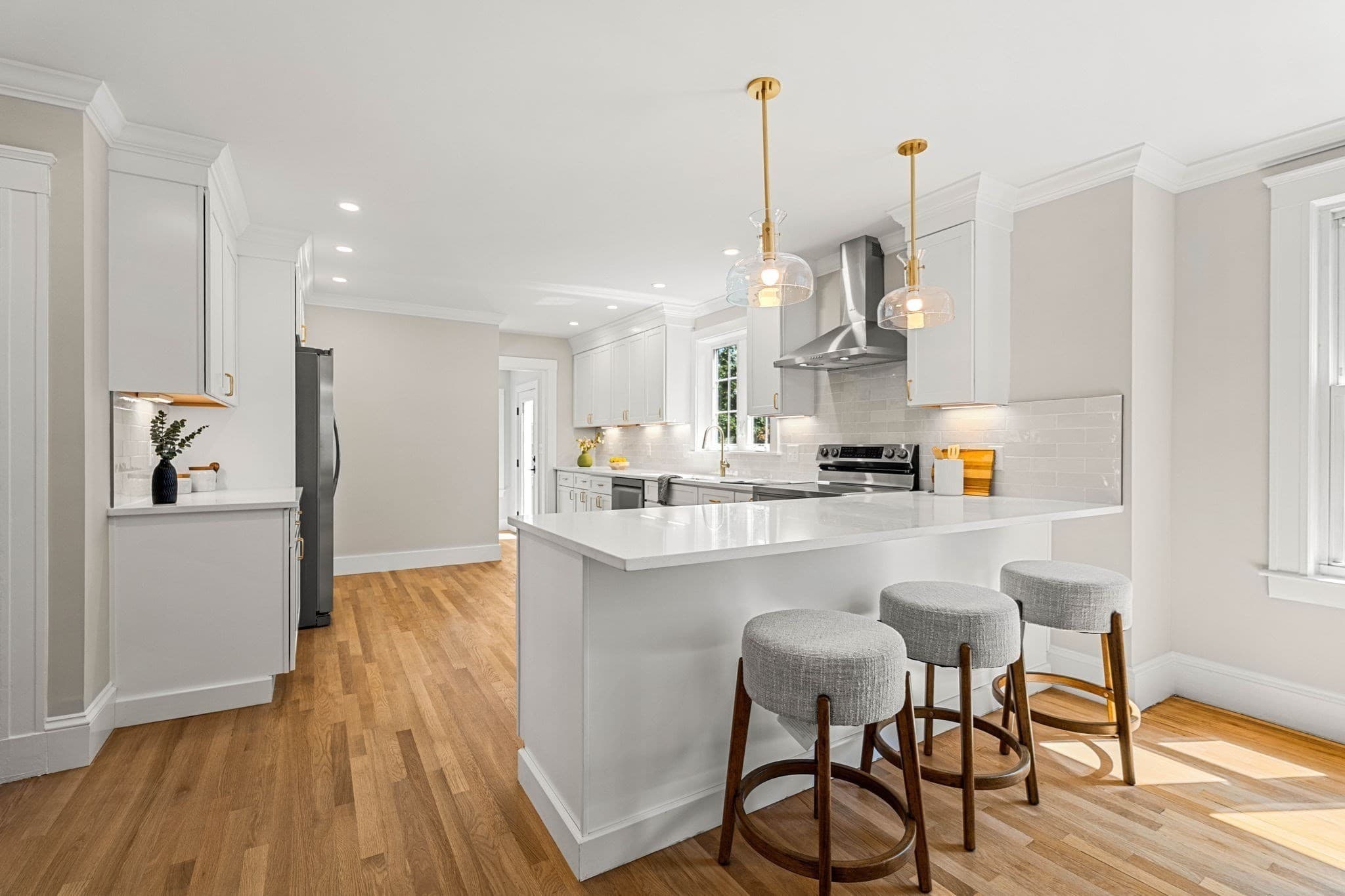 Condominium at 31-33 Pondview Road # 31, Arlington MA 02474, Arlington, photo 19 of 29