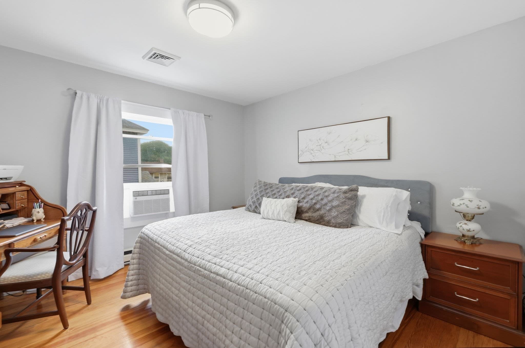 4 Family at 941 Lakeview Ave, Lowell MA 01850, Lowell, photo 20 of 39