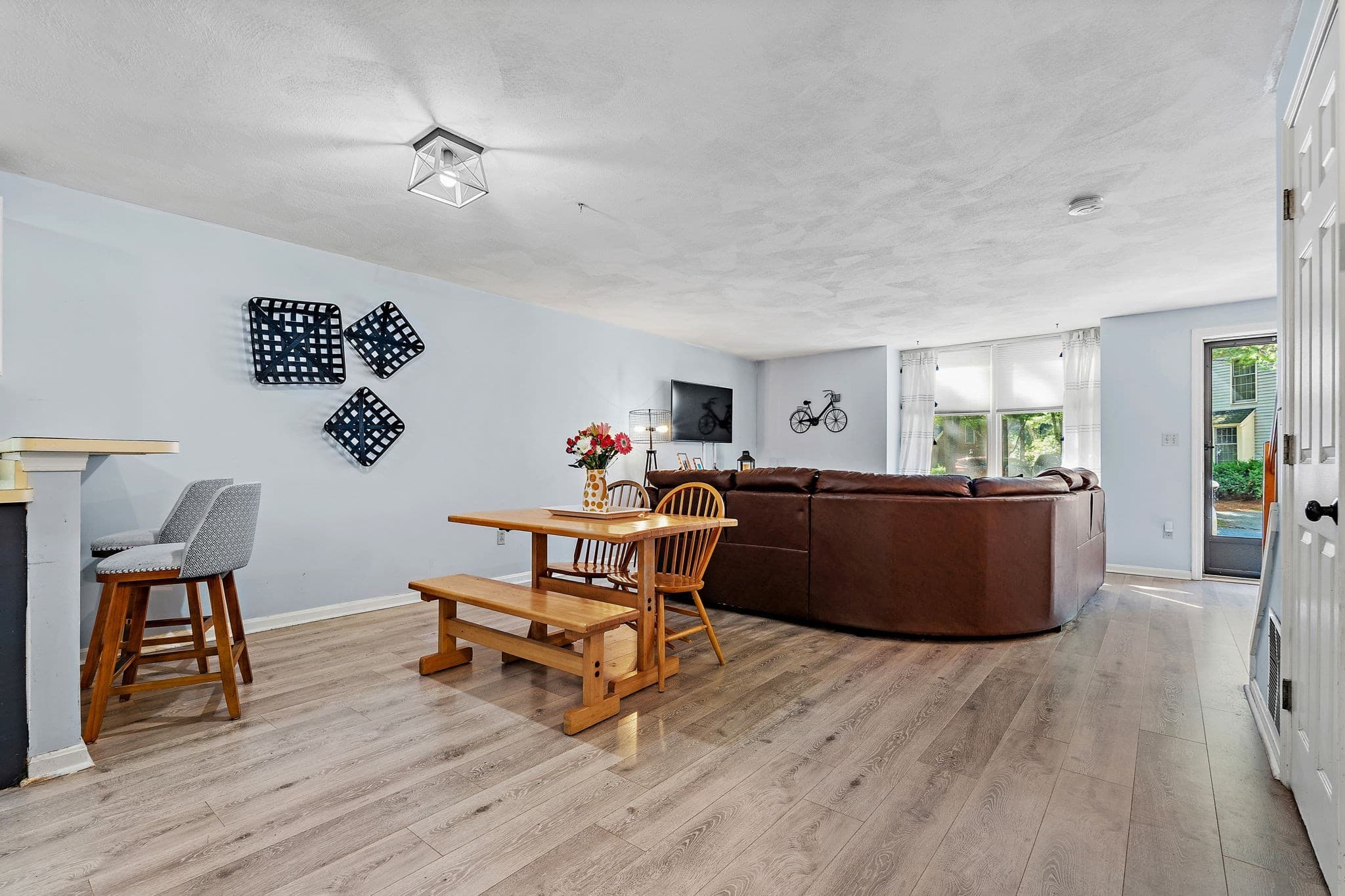 Condominium at 111 Brigham St # 27B, Hudson MA 01749, Hudson, photo 10 of 36