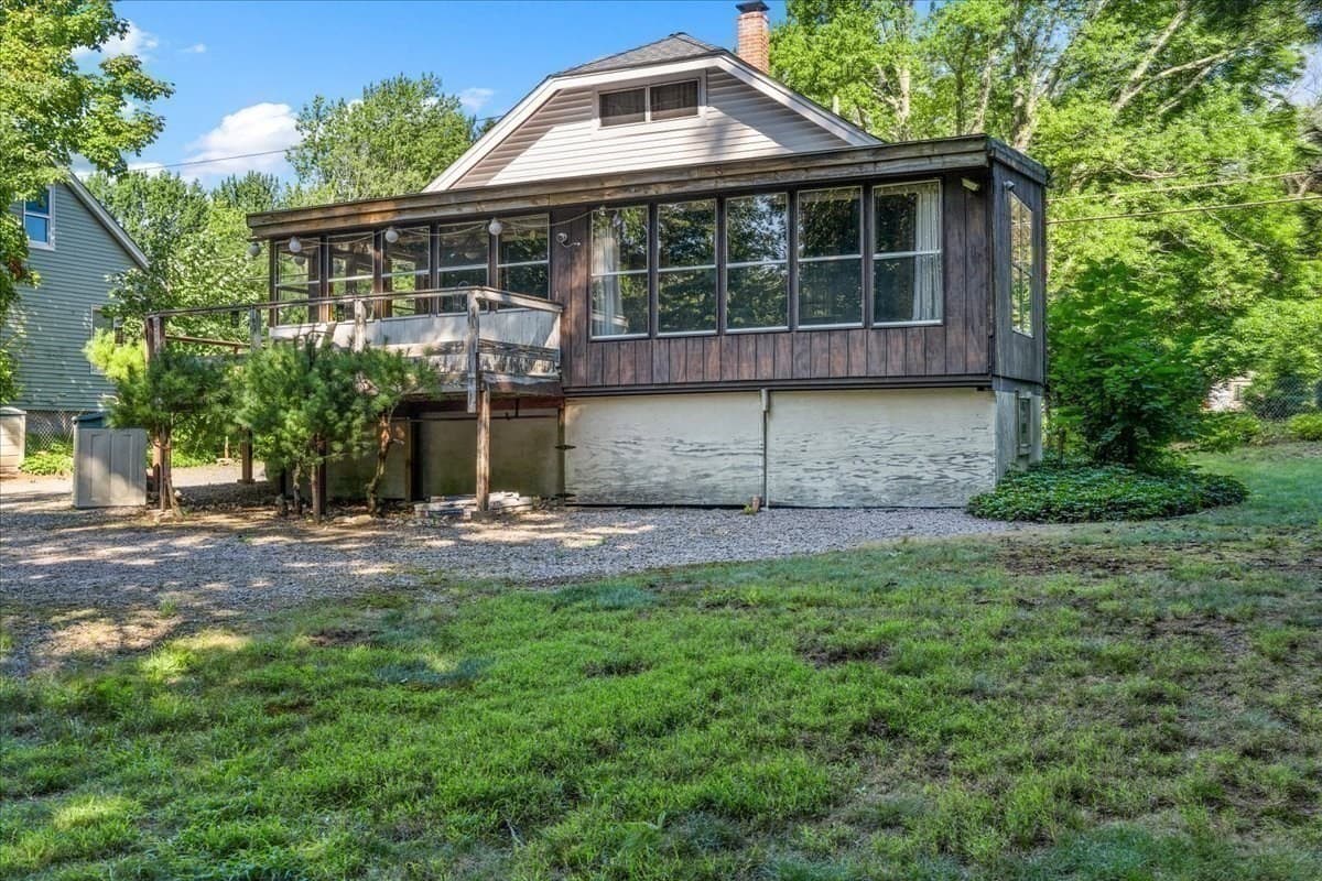 Single Family Residence at 1055 S Franklin St, Holbrook MA 02343, Holbrook, photo 36 of 41