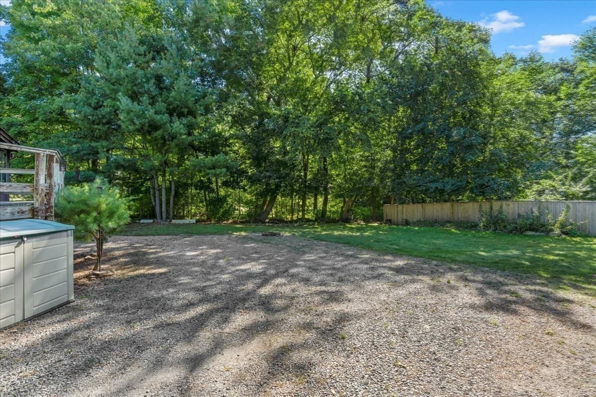 Single Family Residence at 1055 S Franklin St, Holbrook MA 02343, Holbrook, photo 41 of 41