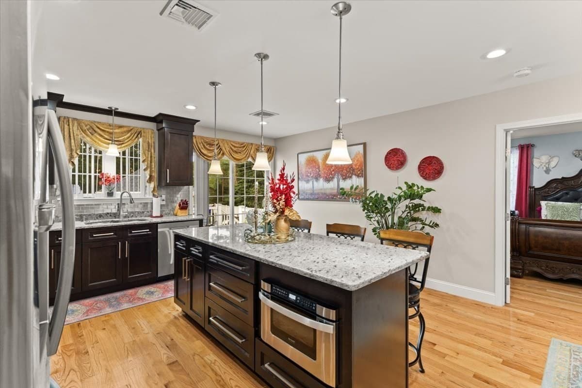 2 Family - 2 Units Up/Down at 87 Kilmer Ave, Taunton MA 02780, Taunton, photo 10 of 42