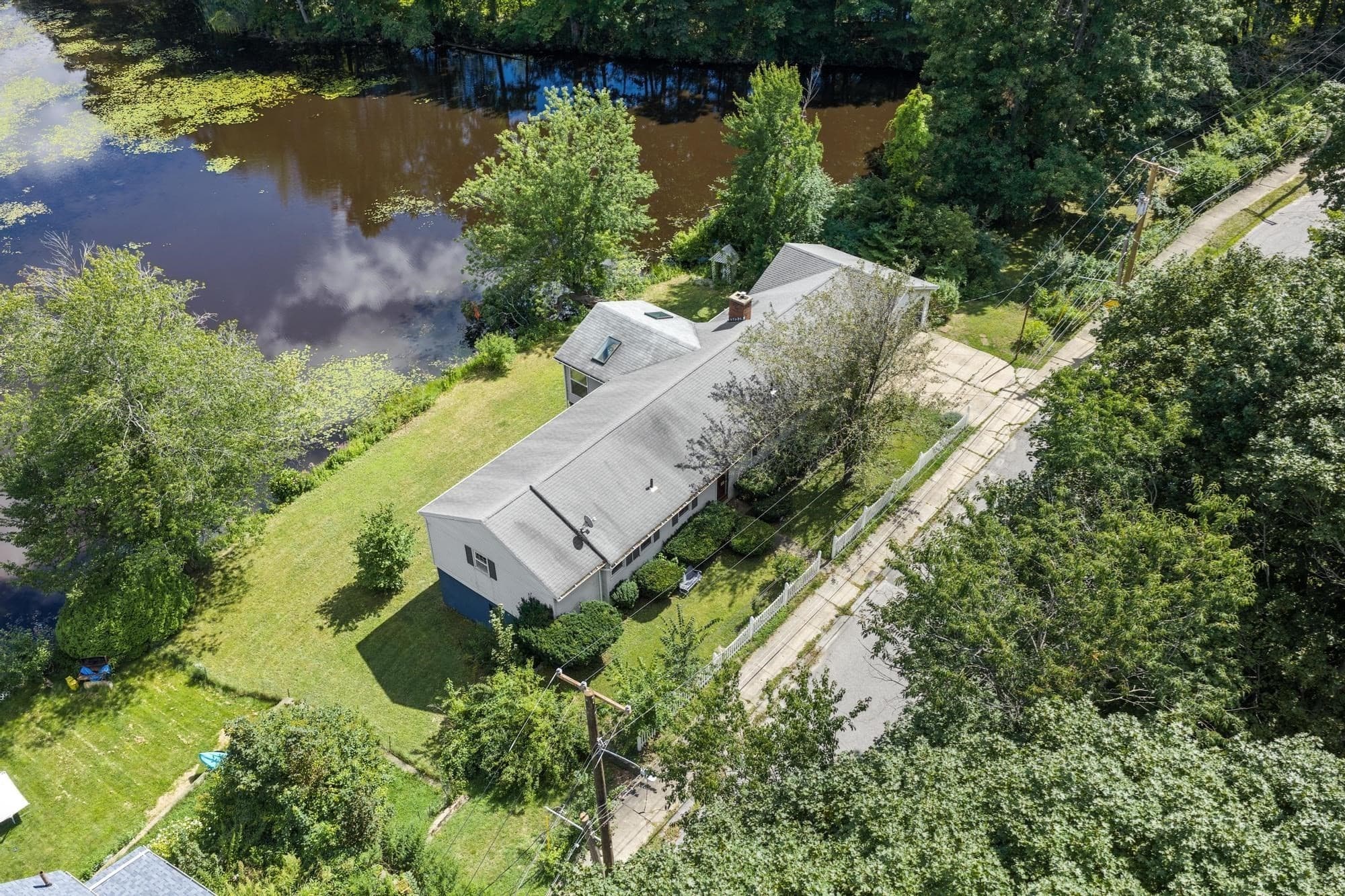 40 Mill St, Gardner MA 01440