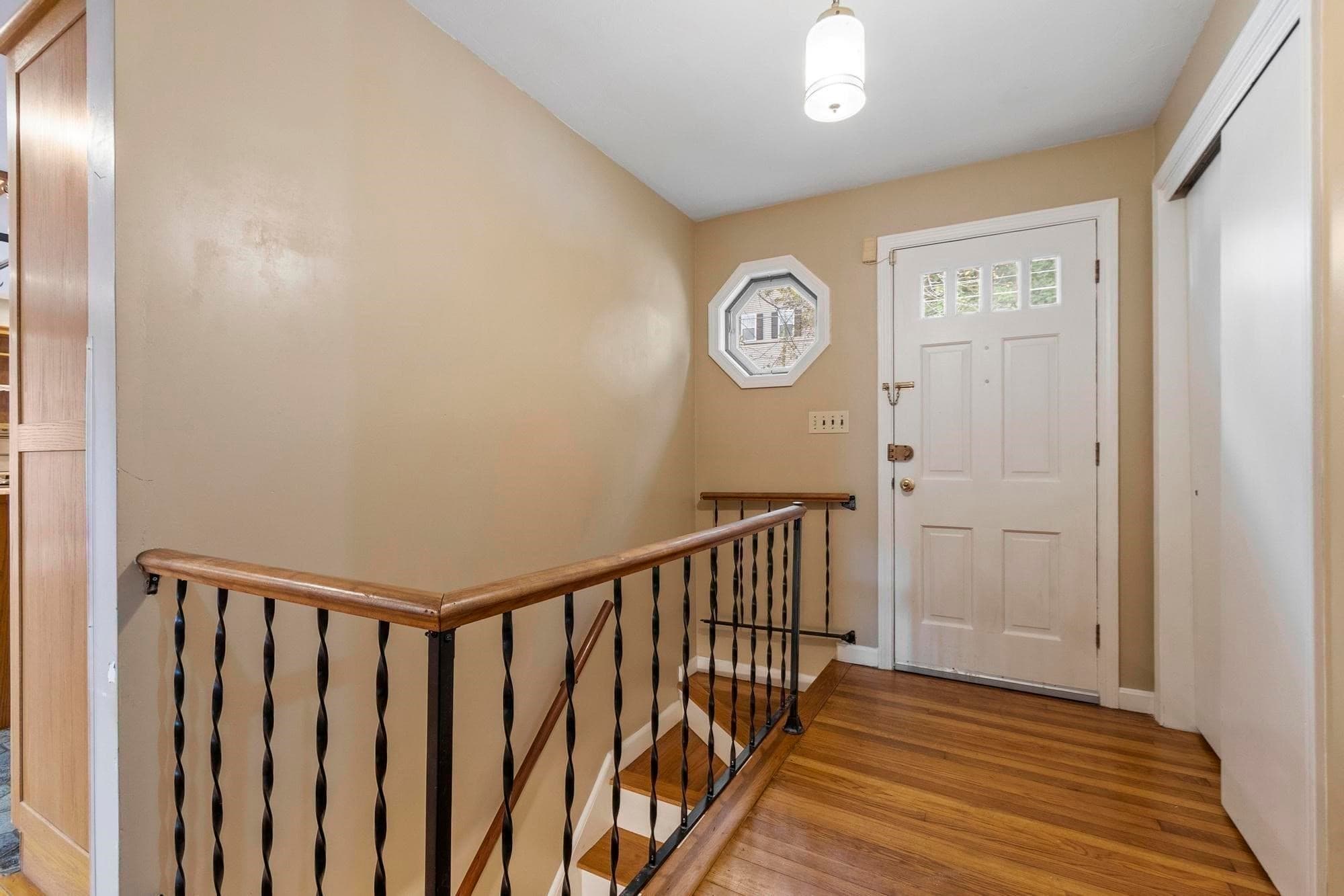 Single Family Residence at 40 Mill St, Gardner MA 01440, Gardner, photo 29 of 42