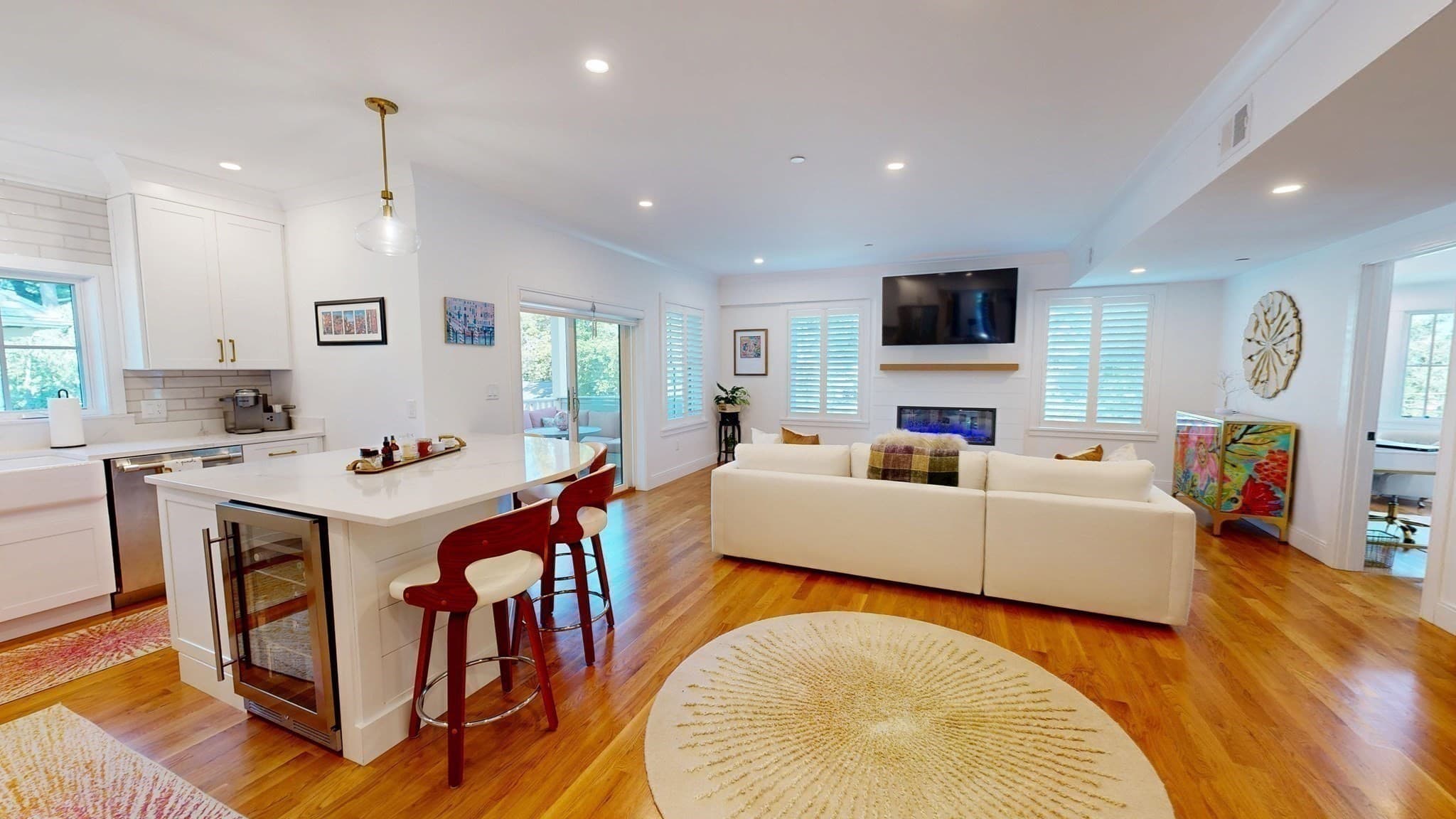 Condominium at 20 Lawrence St # 2, Wakefield MA 01880, photo 5 of 23