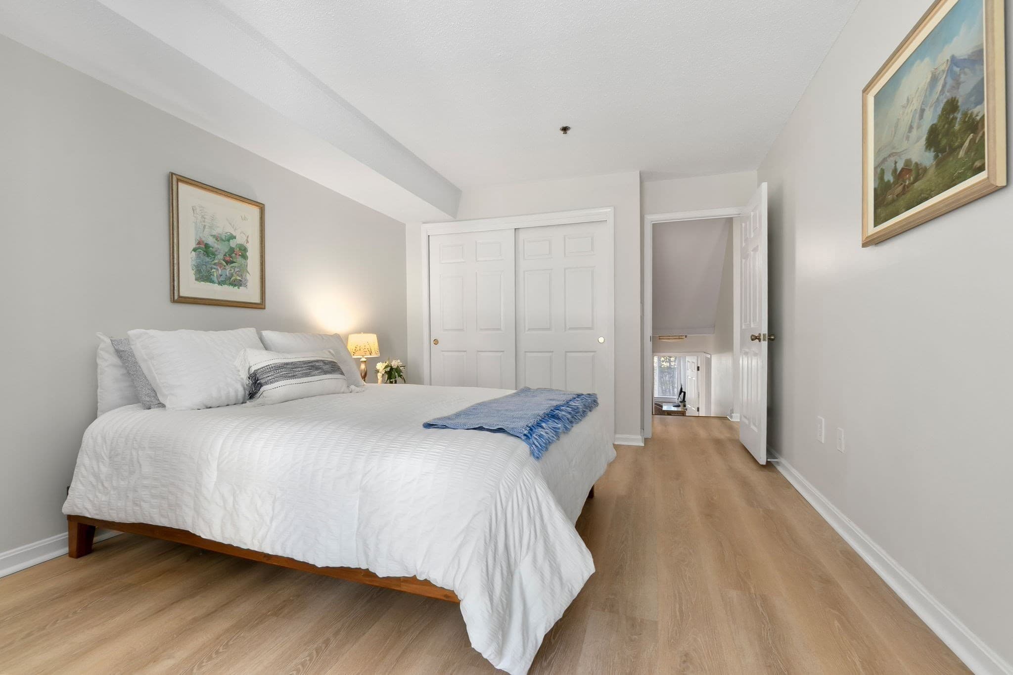 Condominium at 4 Duck Pond Rd # 206, Beverly MA 01915, Beverly, photo 12 of 29