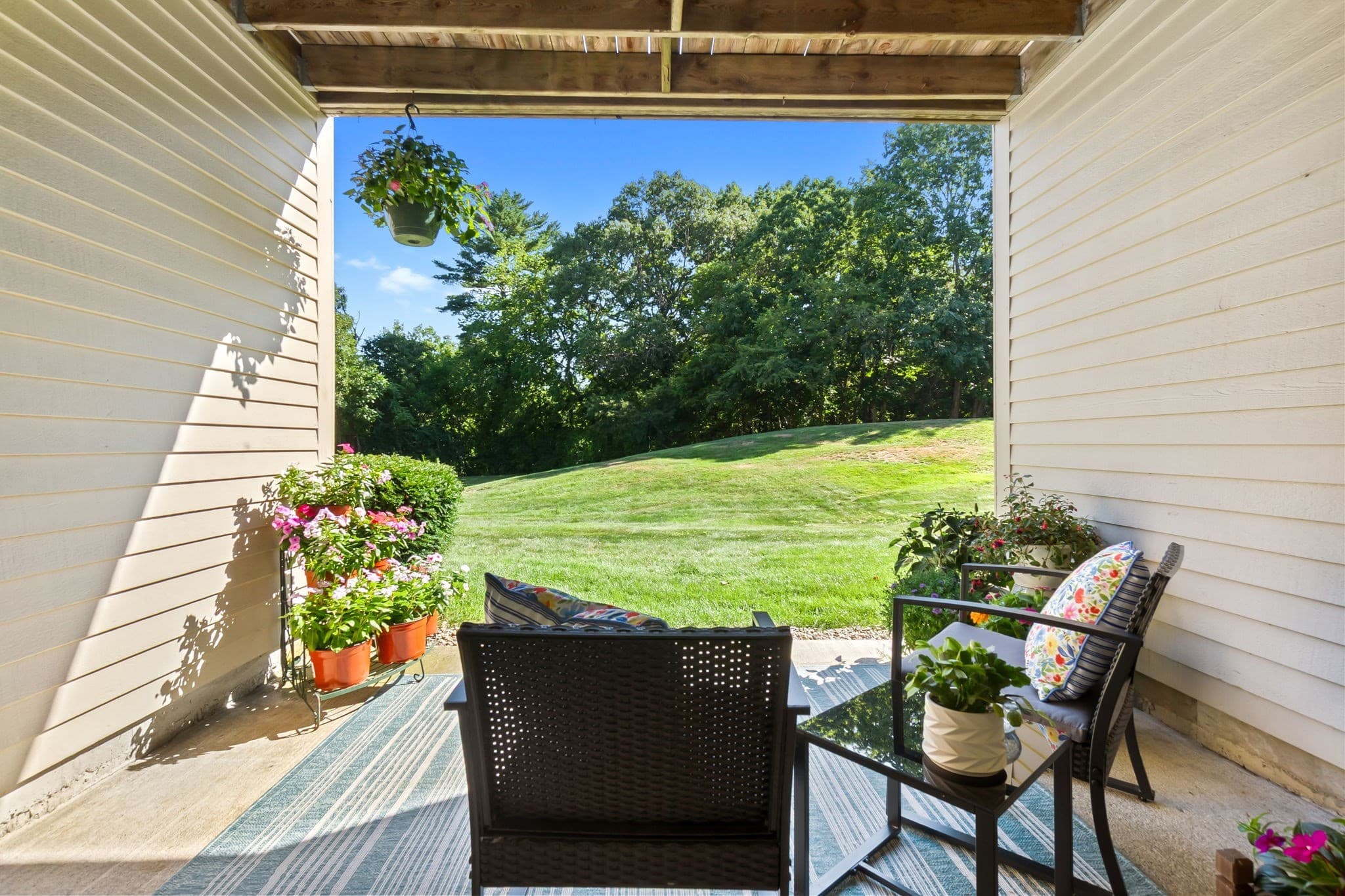 4 Duck Pond Rd # 206, Beverly MA 01915