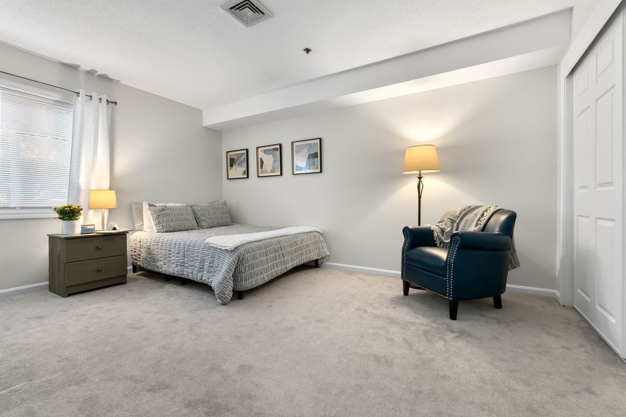 Condominium at 4 Duck Pond Rd # 206, Beverly MA 01915, Beverly, photo 15 of 29