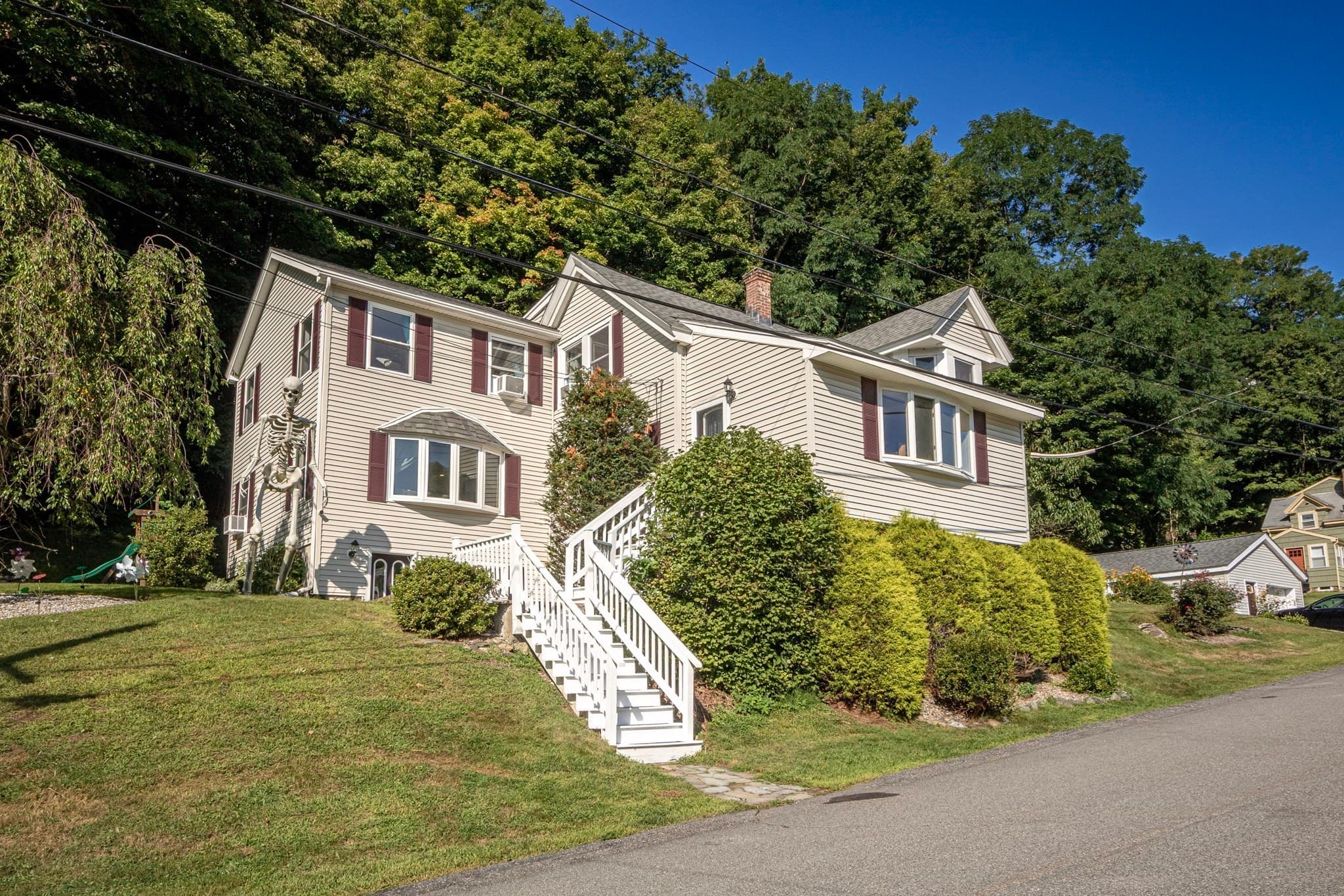 Single Family Residence at 50 Linwood Street, Haverhill MA 01830, photo 34 of 36