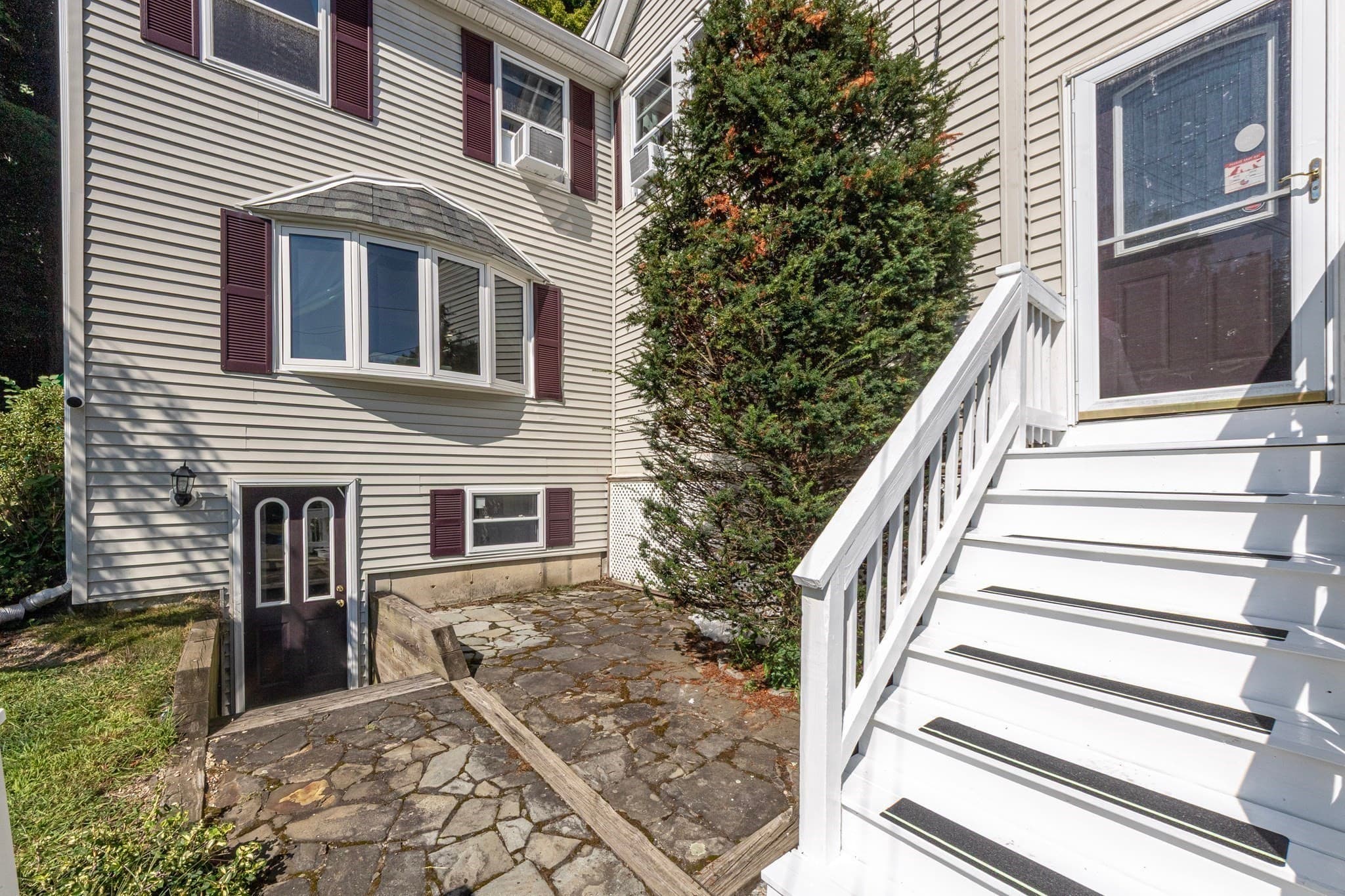Single Family Residence at 50 Linwood Street, Haverhill MA 01830, photo 33 of 36