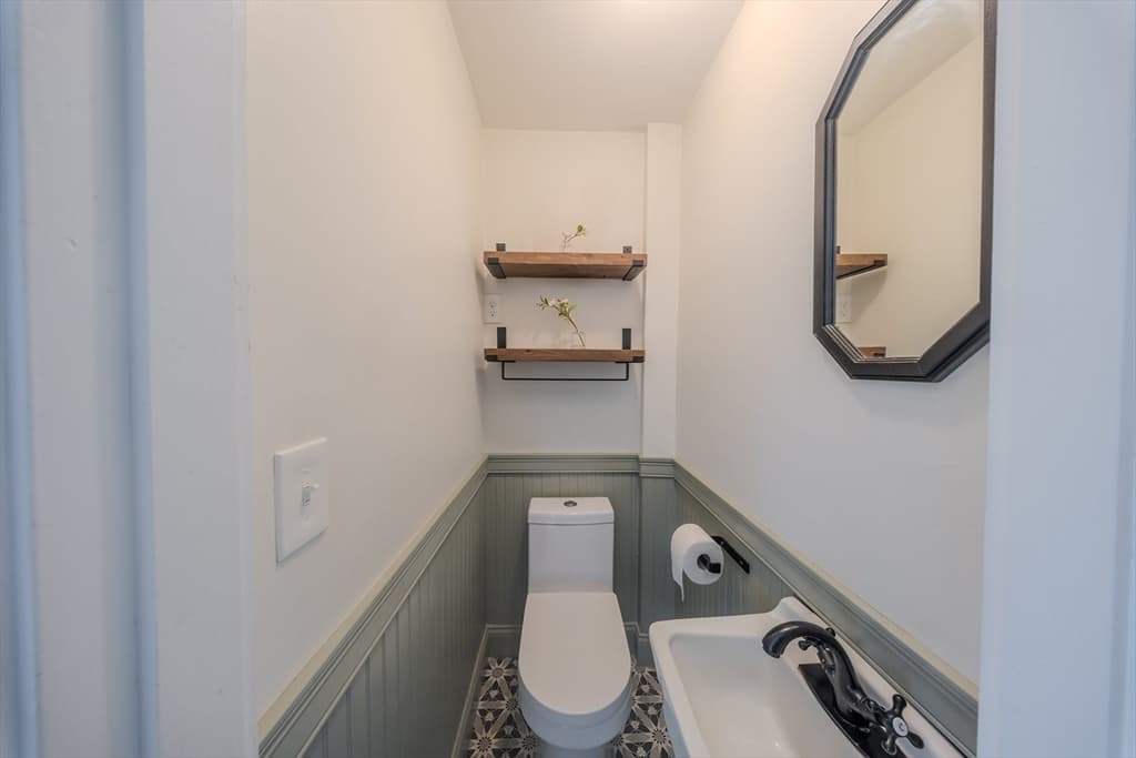Single Family Residence at 5 Trask Street, Danvers MA 01923, Danvers, photo 10 of 38