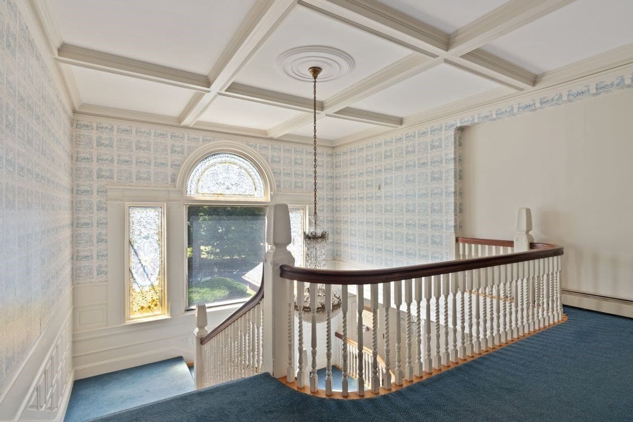 Condominium at 156 Chestnut Ave # 6, North Andover MA 01845, North Andover, photo 3 of 13