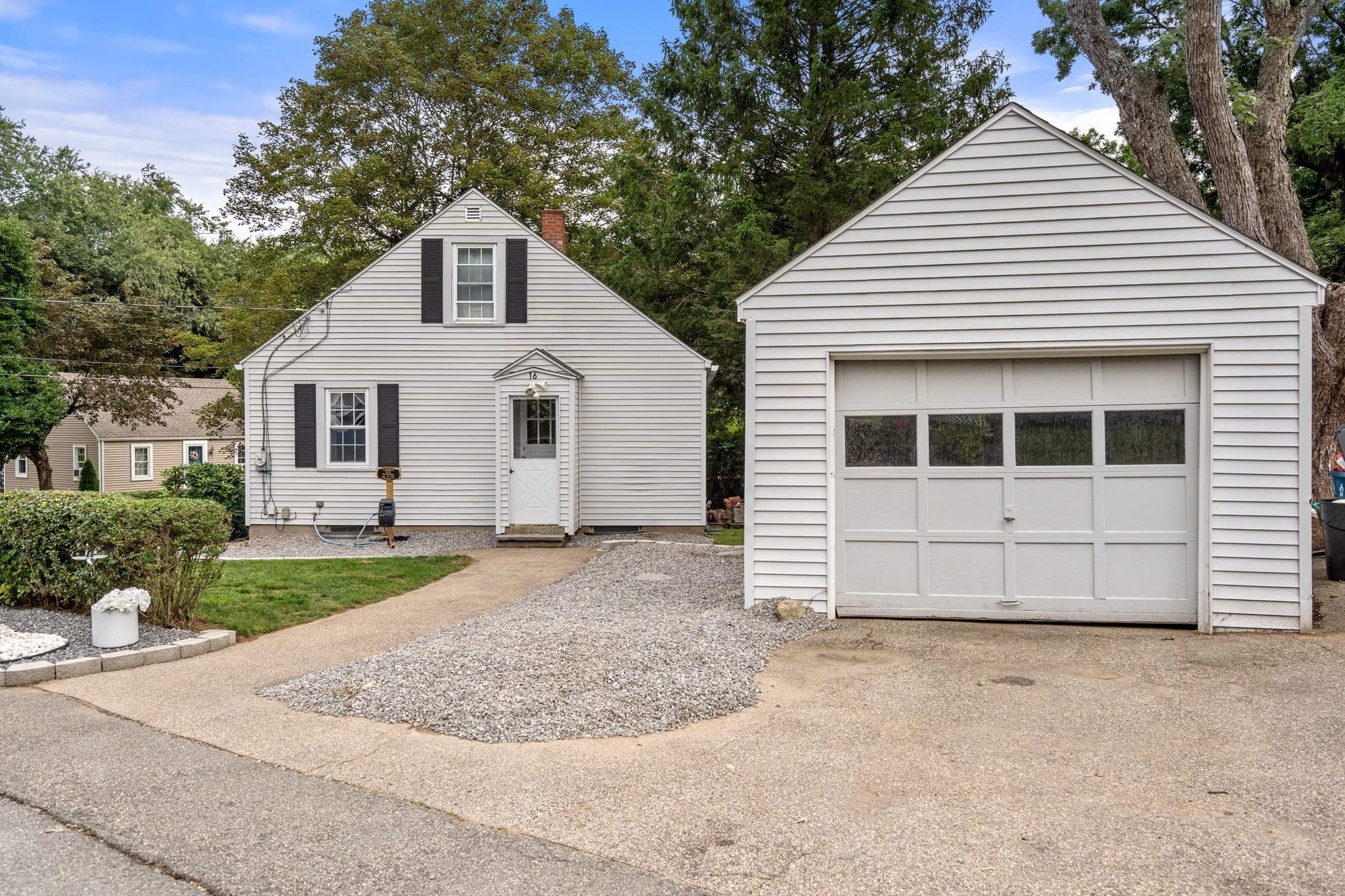 Single Family Residence at 16 Highland Park Rd, Rutland MA 01543, Rutland, photo 12 of 15