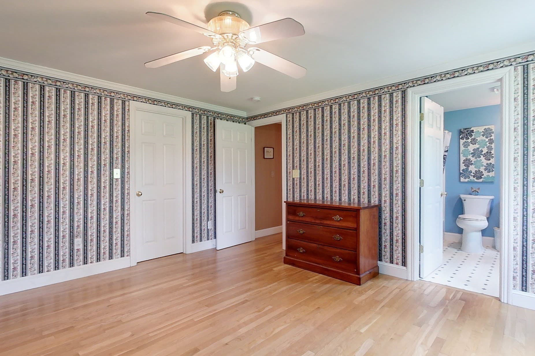 Single Family Residence at 220 River Rd, Lowell MA 01852, Lowell, photo 16 of 35