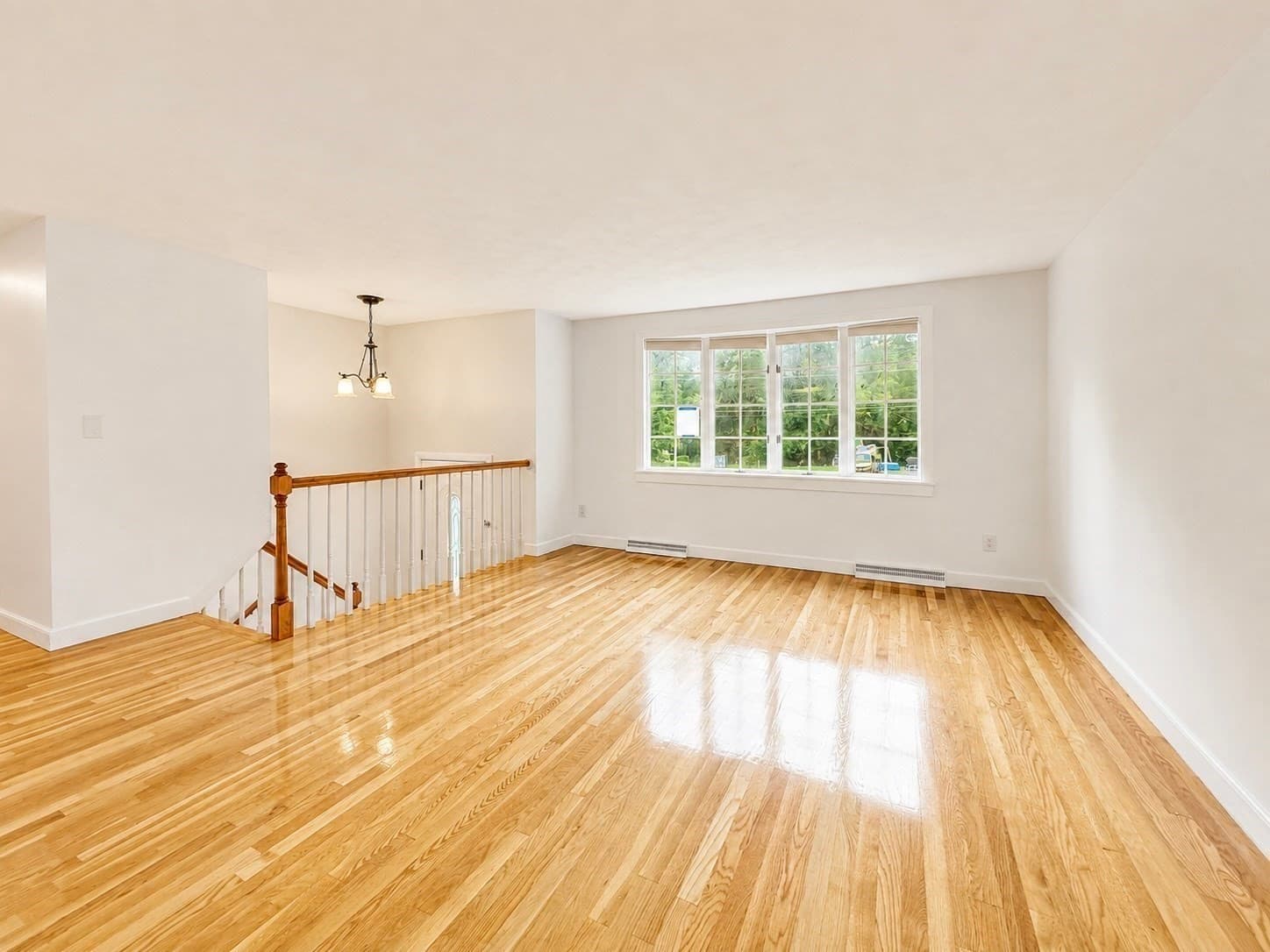 Single Family Residence at 18 Linda St., Foxboro MA 02035, Foxboro, photo 7 of 42