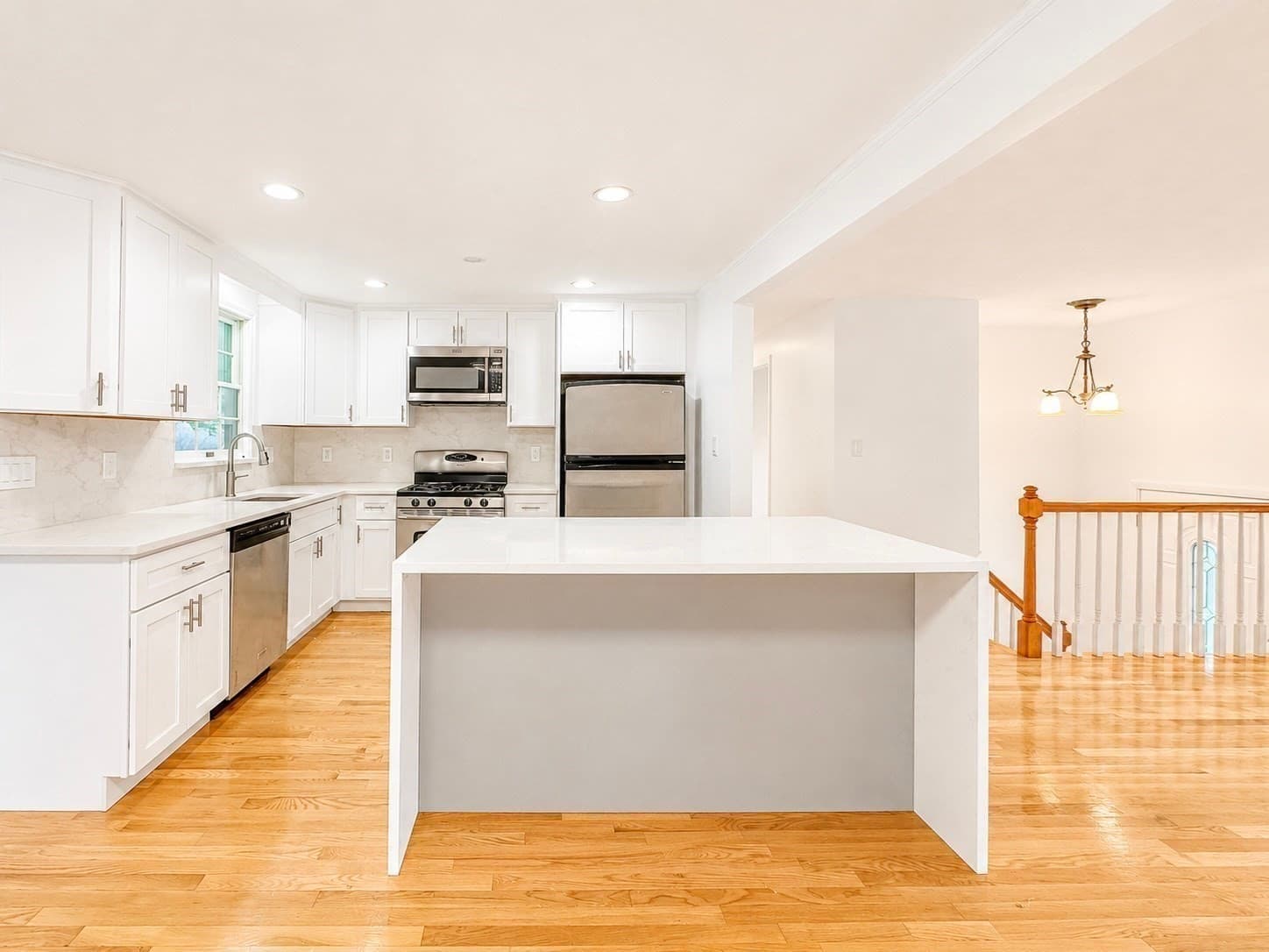 Single Family Residence at 18 Linda St., Foxboro MA 02035, Foxboro, photo 11 of 42