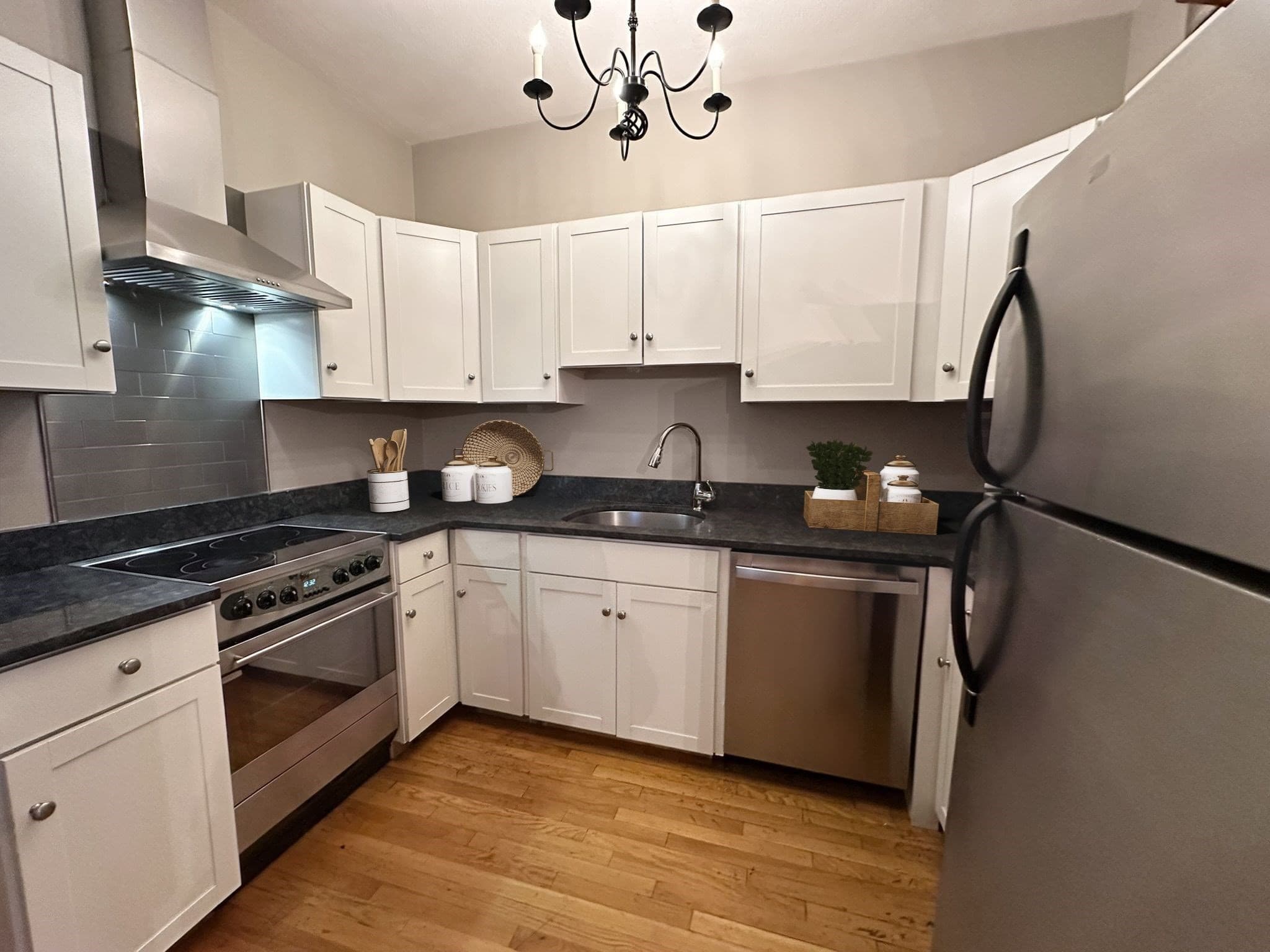 Condominium at 157 Salem Street # 3, Boston MA 02113, photo 6 of 10