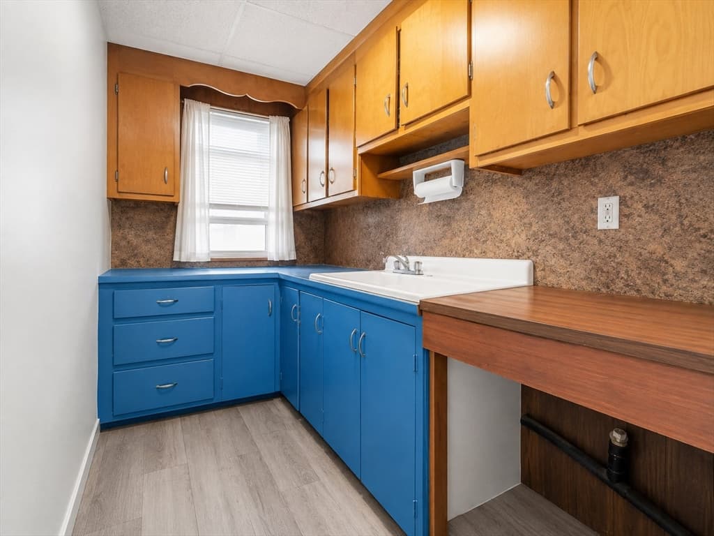 3 Family - 3 Units Up/Down at 30-32 Spruce, Lawrence MA 01841, Lawrence, photo 11 of 27