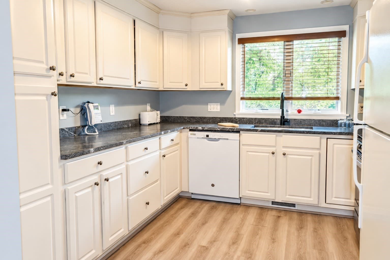 Condominium at 15 Classic Cir # 15, Mashpee MA 02649, Mashpee, photo 6 of 29