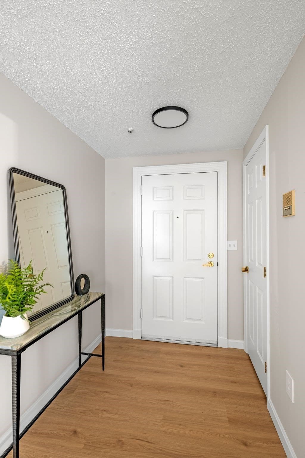 Condominium at 12 Ledgewood Way # 16, Peabody MA 01960, Peabody, photo 3 of 31