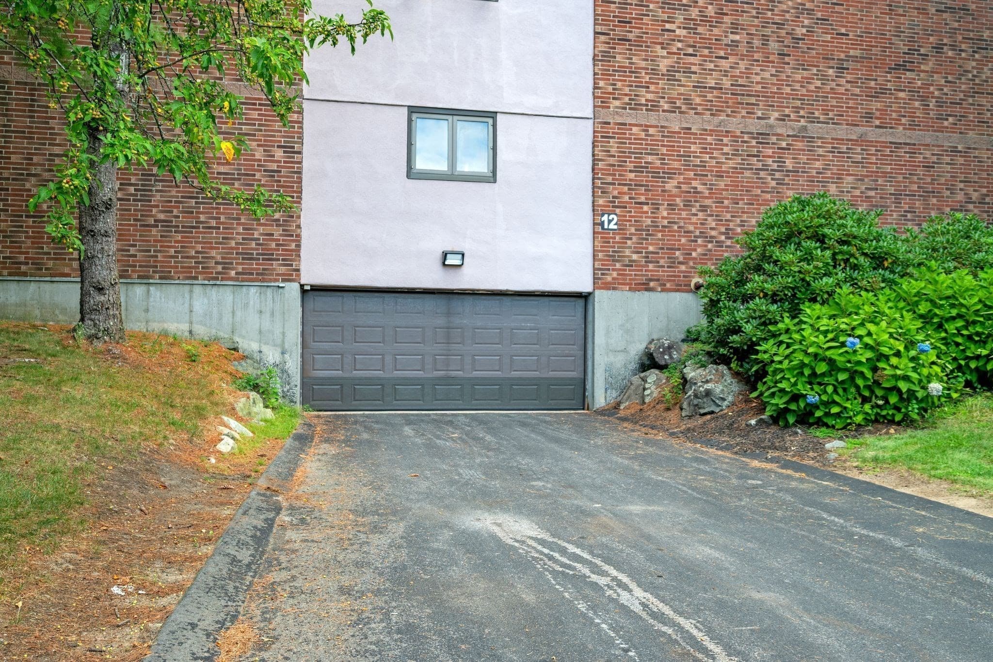 Condominium at 12 Ledgewood Way # 16, Peabody MA 01960, Peabody, photo 21 of 31