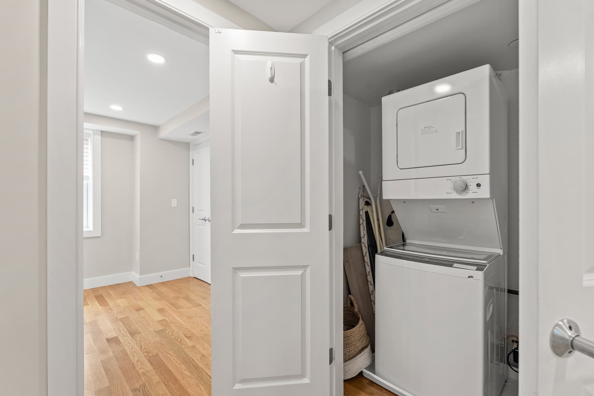 Condominium at 8 Hale Street # 1, Rockport MA 01966, Rockport, photo 10 of 20