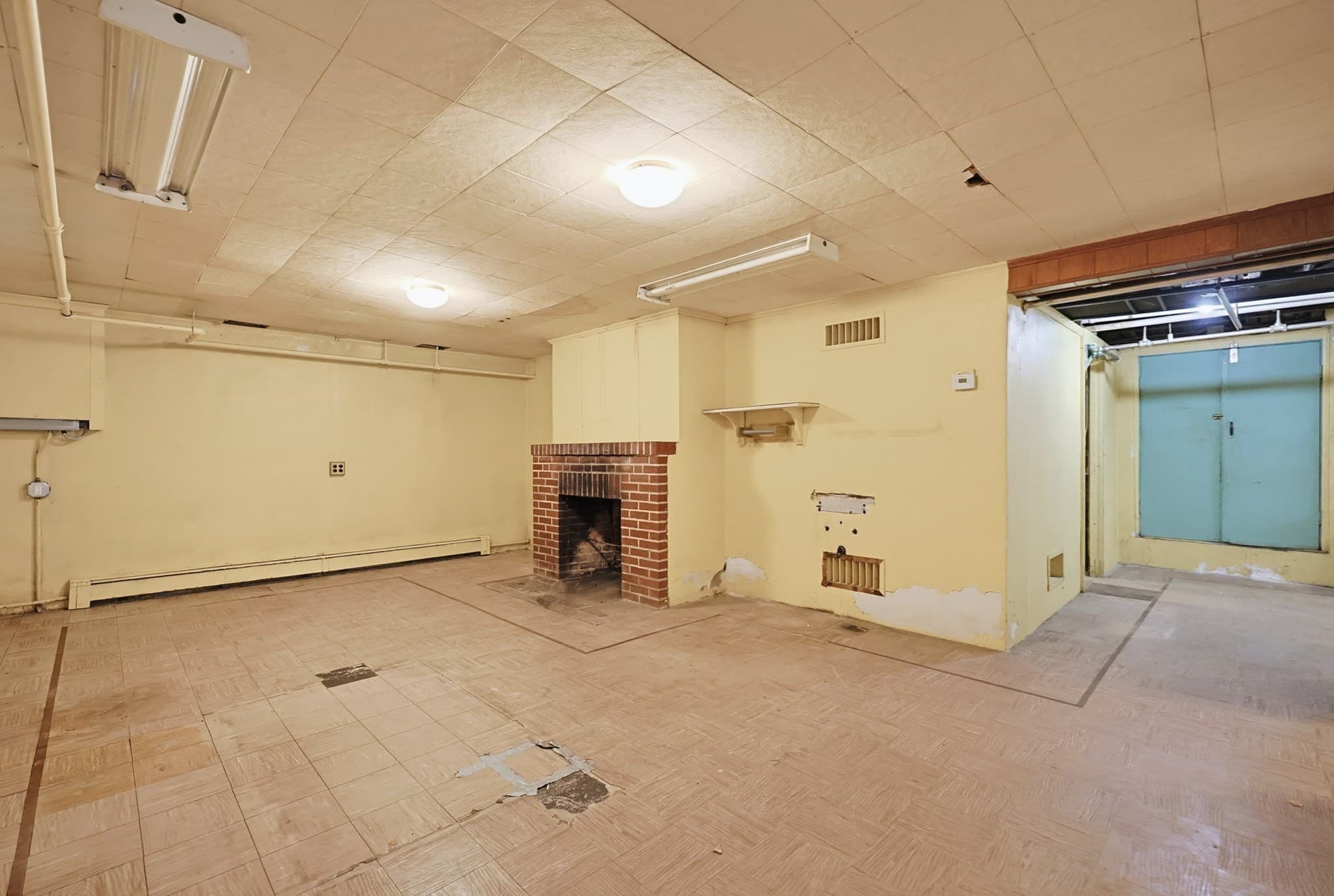 Single Family Residence at 70 Oakdale Rd, Newton MA 02459, Newton, photo 23 of 29