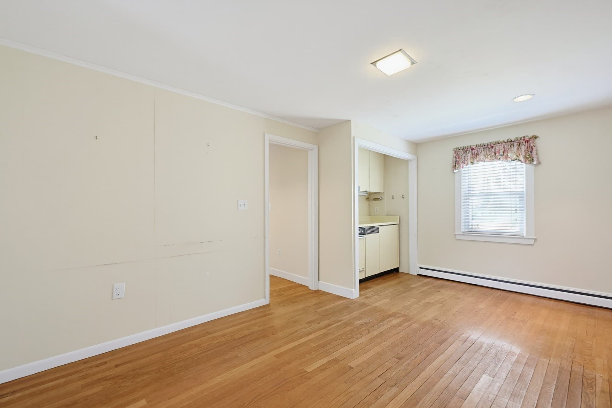 Single Family Residence at 70 Oakdale Rd, Newton MA 02459, Newton, photo 18 of 29