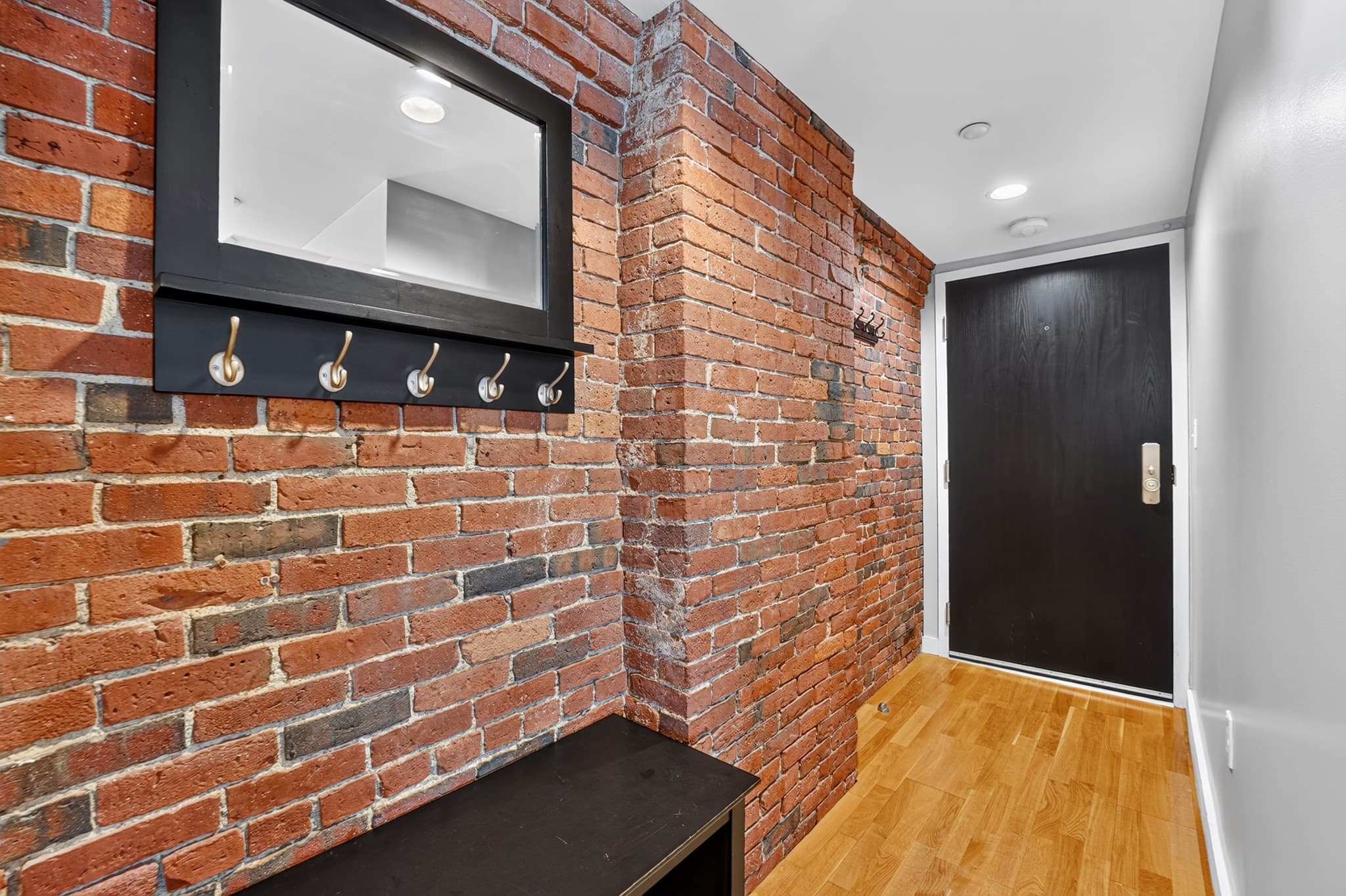Condominium at 99-105 Broad St # 6G, Boston MA 02110, photo 16 of 26