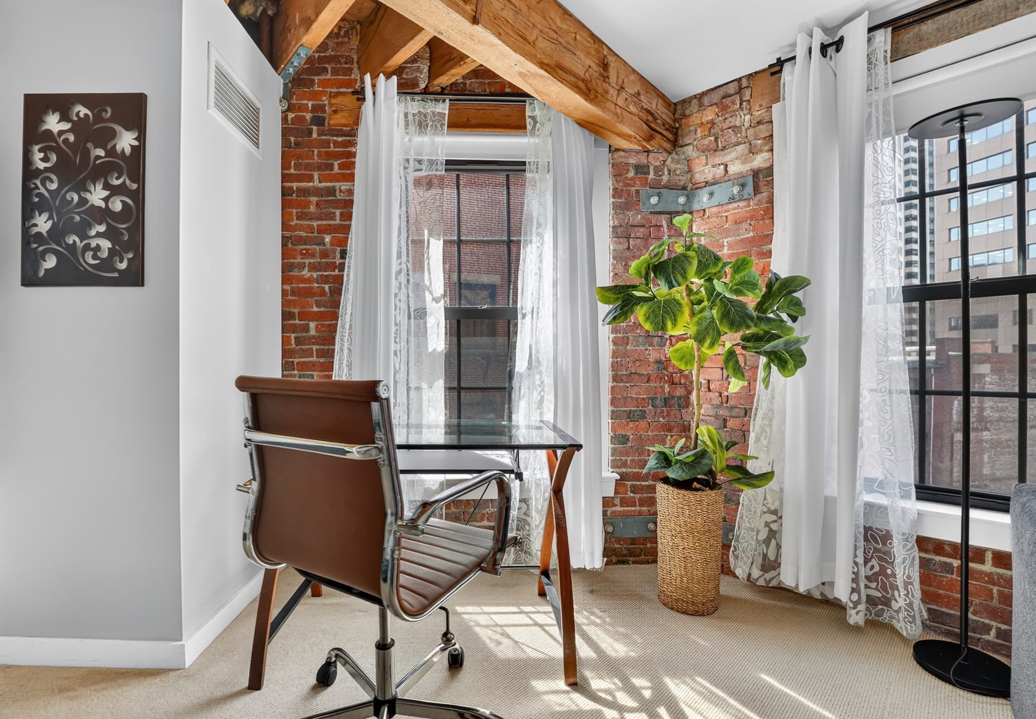 Condominium at 99-105 Broad St # 6G, Boston MA 02110, photo 8 of 26
