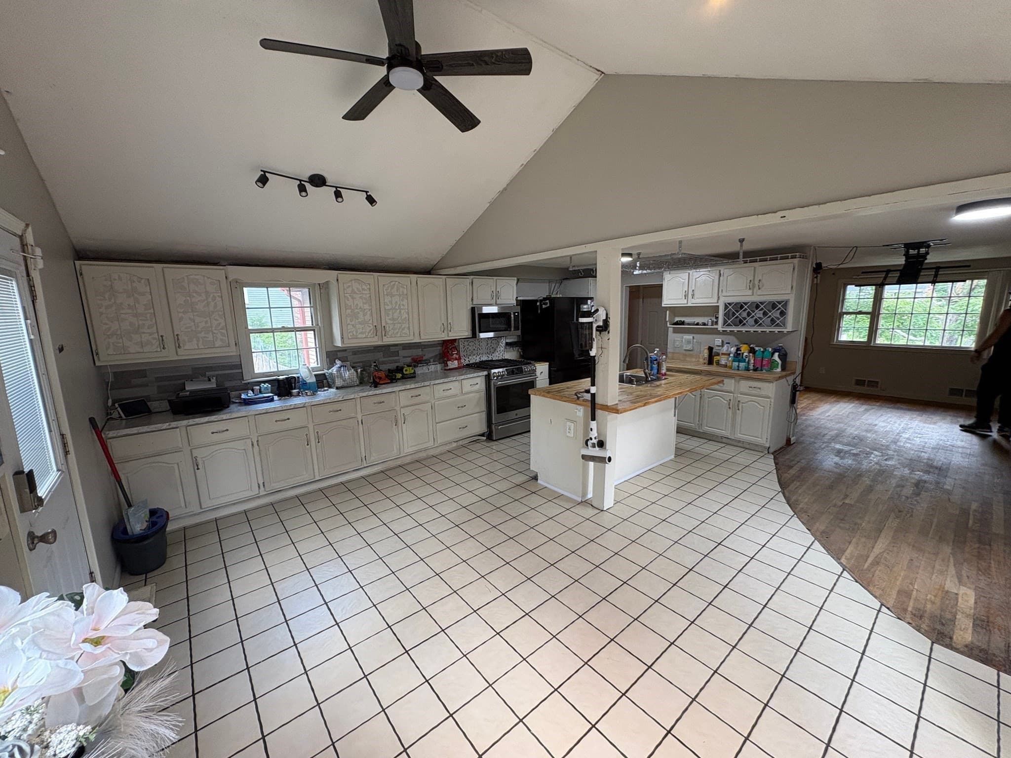 Single Family Residence at 50 Alice Rd, Raynham MA 02767, Raynham, photo 9 of 20