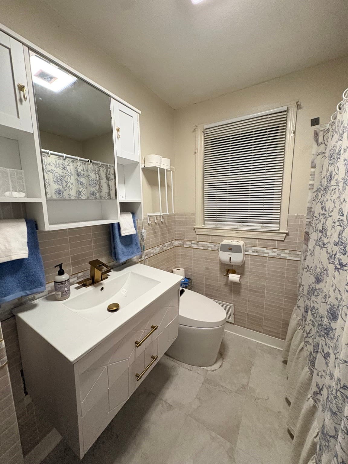Single Family Residence at 50 Alice Rd, Raynham MA 02767, Raynham, photo 11 of 20