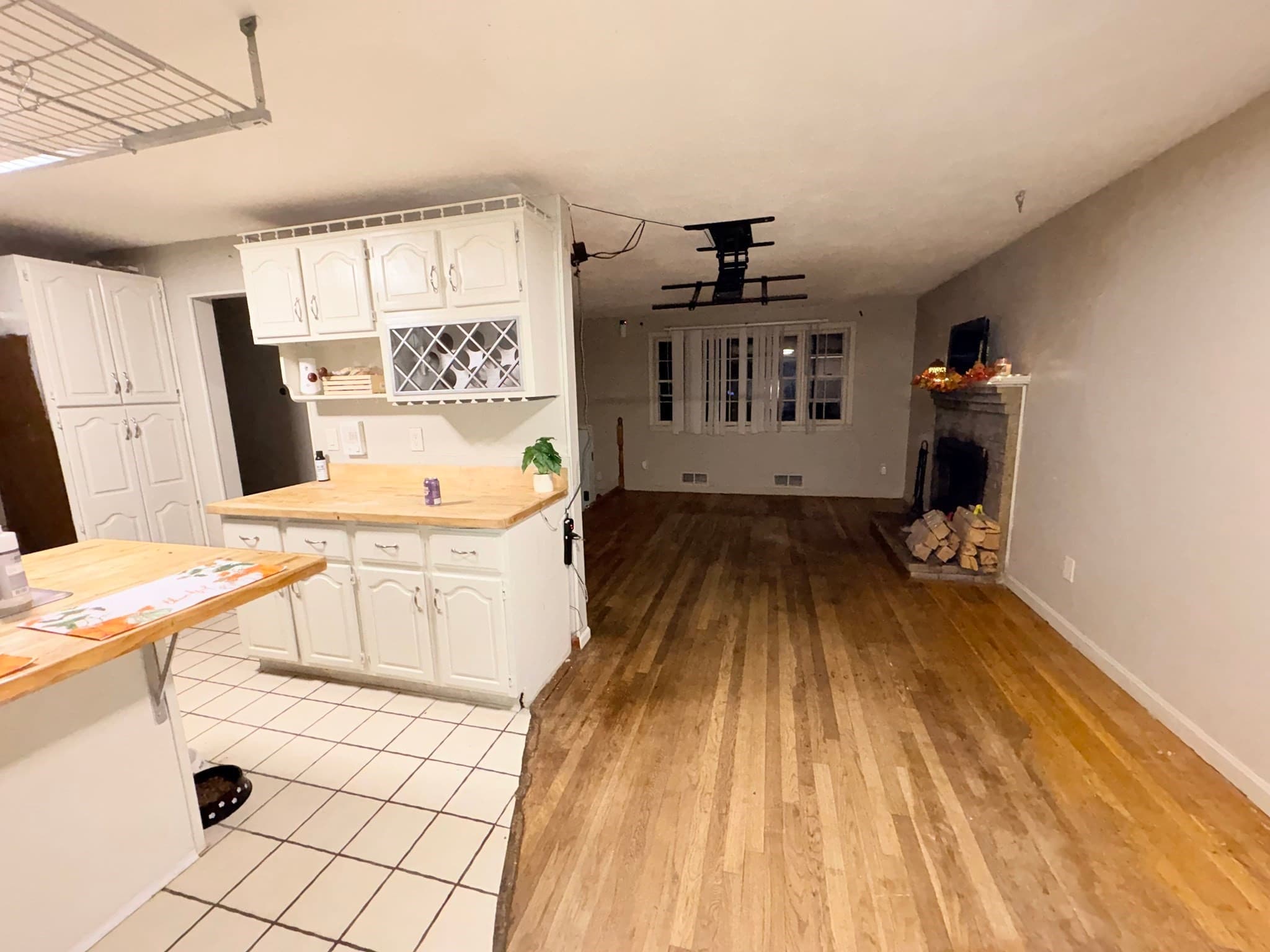Single Family Residence at 50 Alice Rd, Raynham MA 02767, Raynham, photo 4 of 20