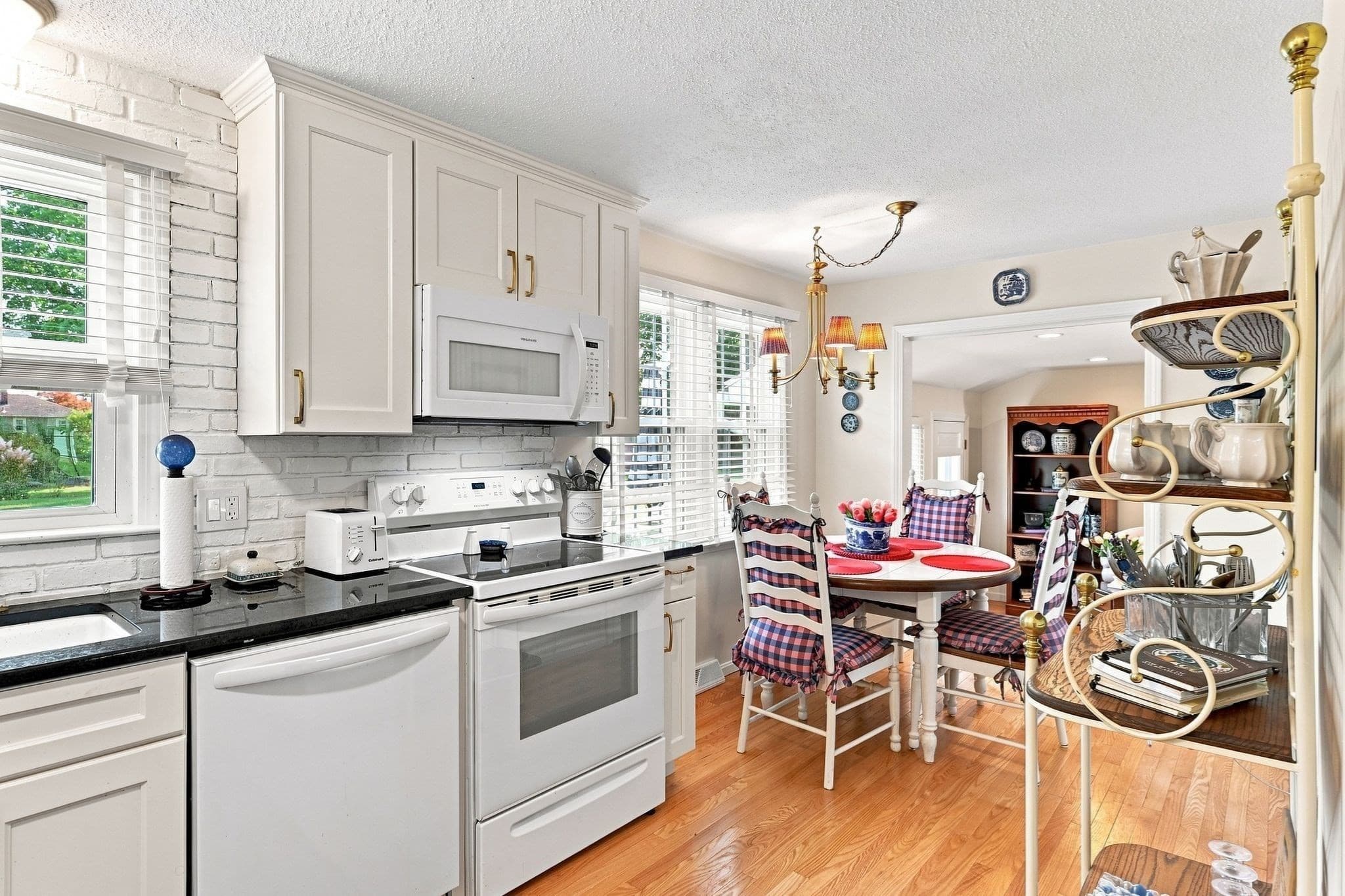 Single Family Residence at 13 Craigwood Ter, Wilbraham MA 01095, Wilbraham, photo 5 of 22