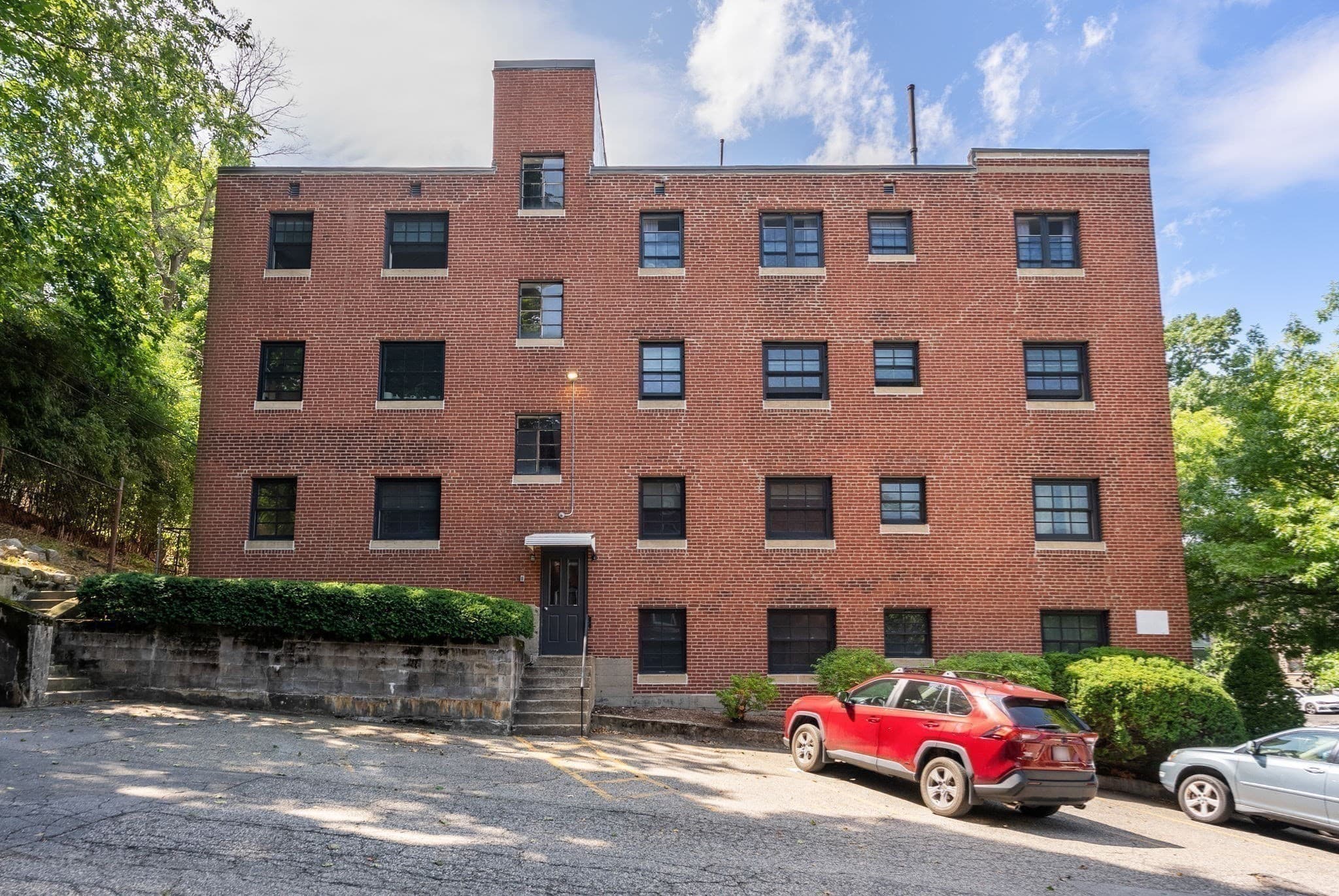 Condominium at 648 Washington St # 5, Brookline MA 02446, Brookline, photo 15 of 16