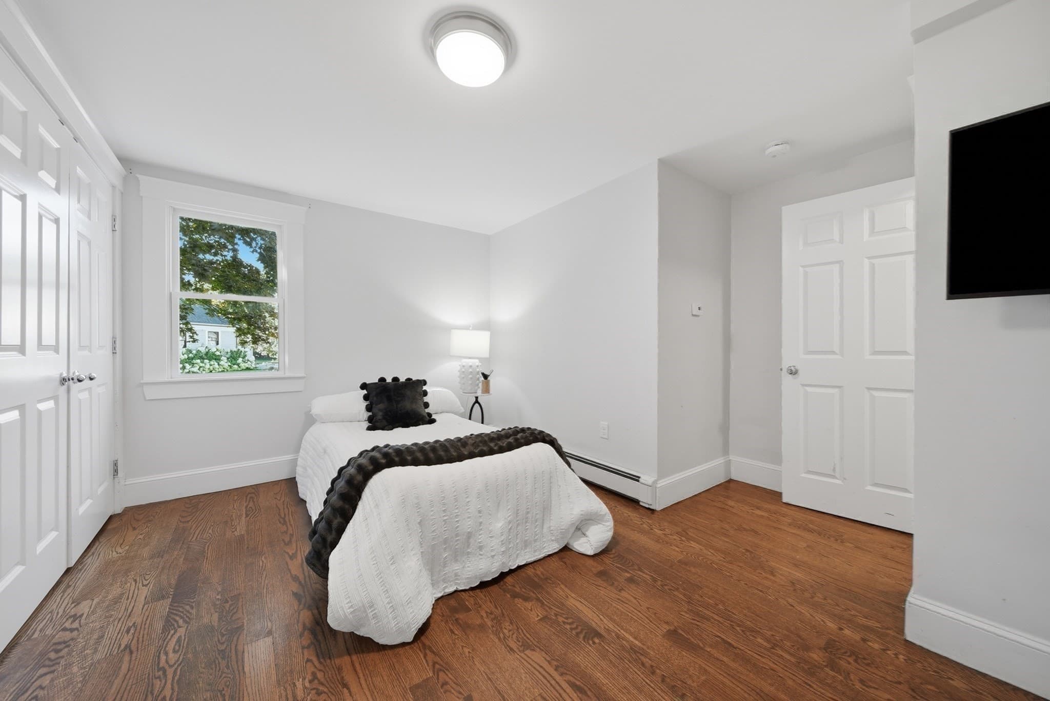 Single Family Residence at 105 Bow St, Peabody MA 01960, Peabody, photo 9 of 37