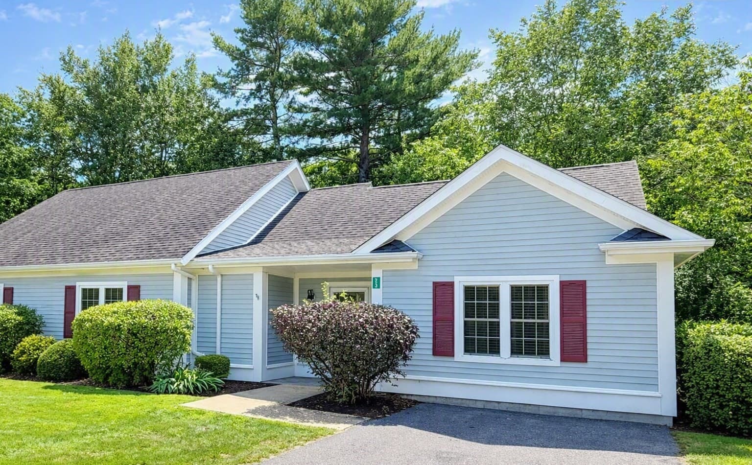 23 Sandy Cir # 23, Lakeville MA 02347