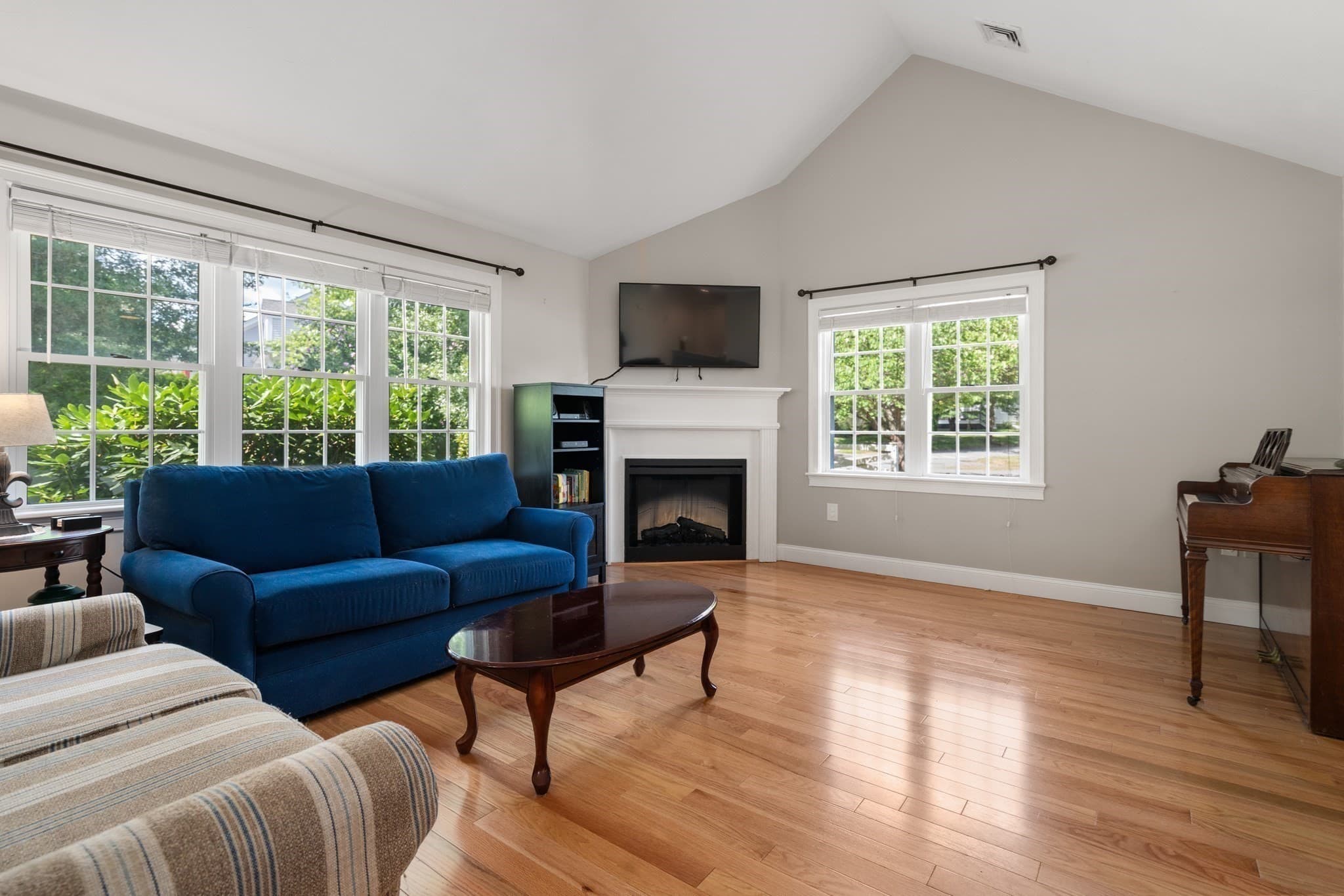 Condominium at 23 Sandy Cir # 23, Lakeville MA 02347, Lakeville, photo 9 of 19