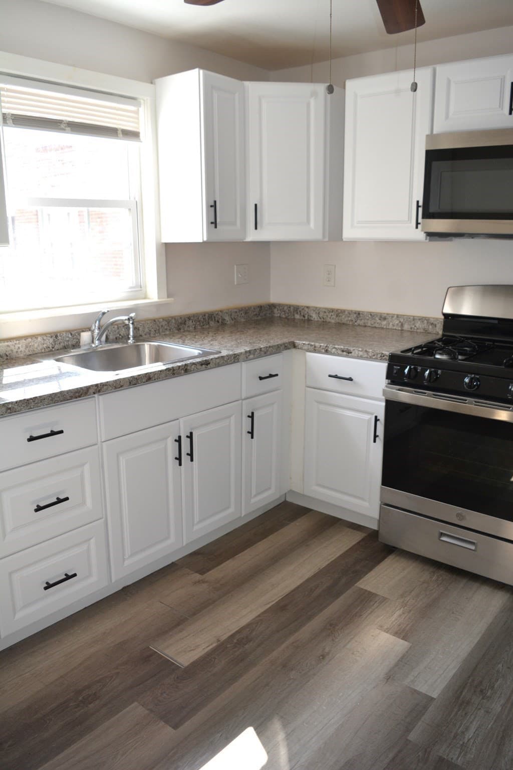 Condominium at 71 Colony Rd # 1B, West Springfield MA 01089, photo 3 of 33