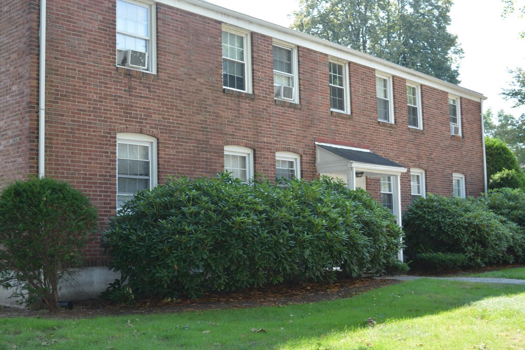 Condominium at 71 Colony Rd # 1B, West Springfield MA 01089, photo 31 of 33